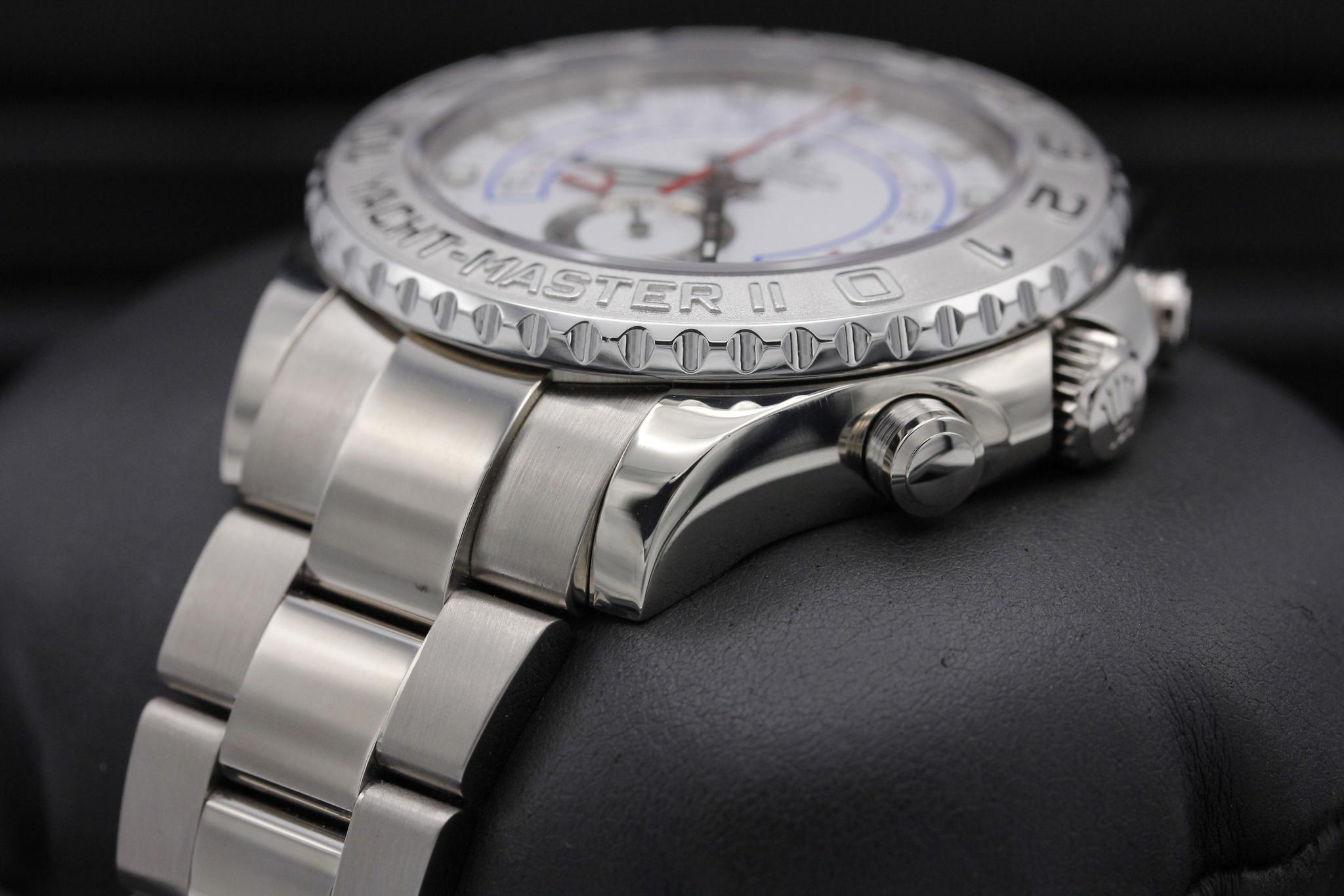 Watch Image 2