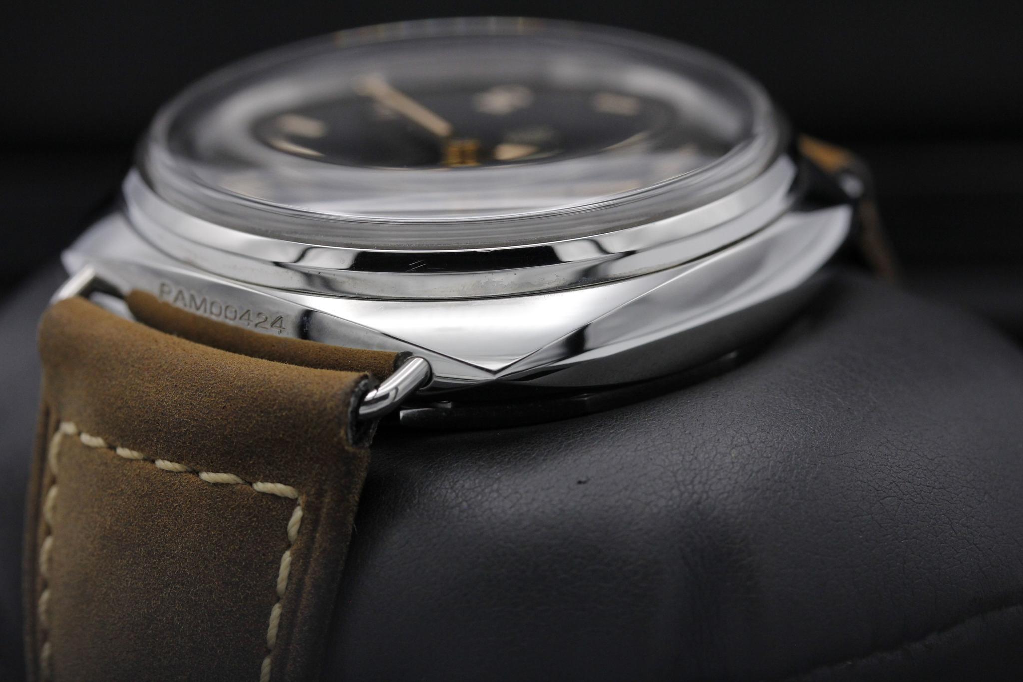 Watch Image 5