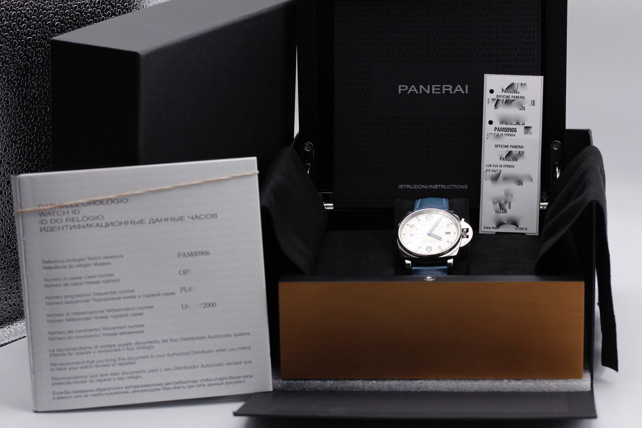 Watch Image 11
