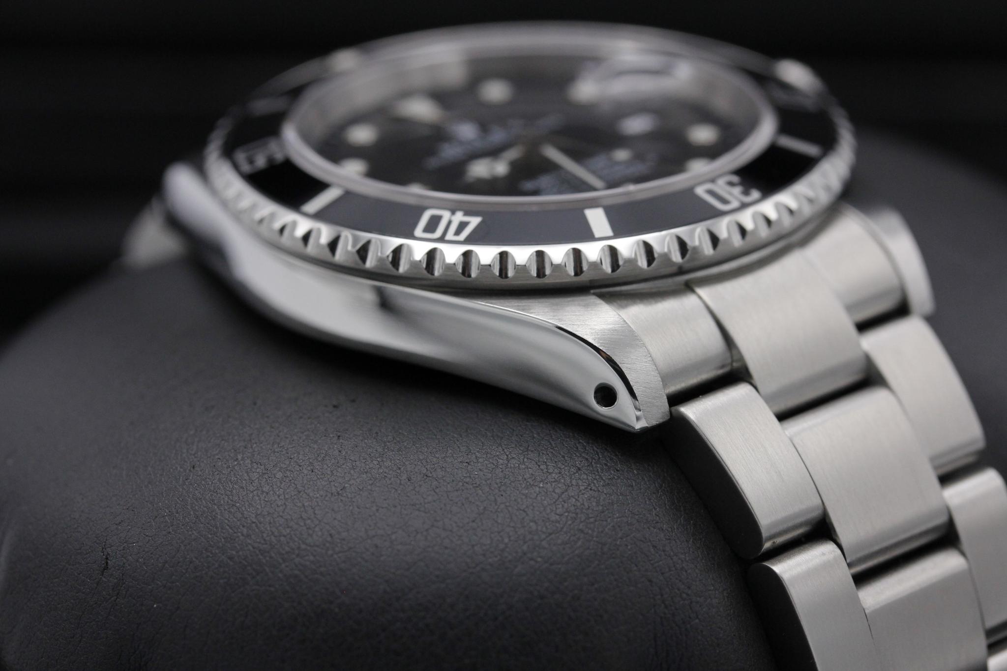 Watch Image 6