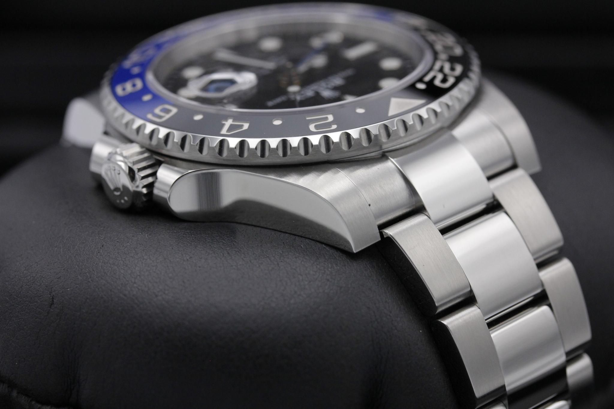 Watch Image 4