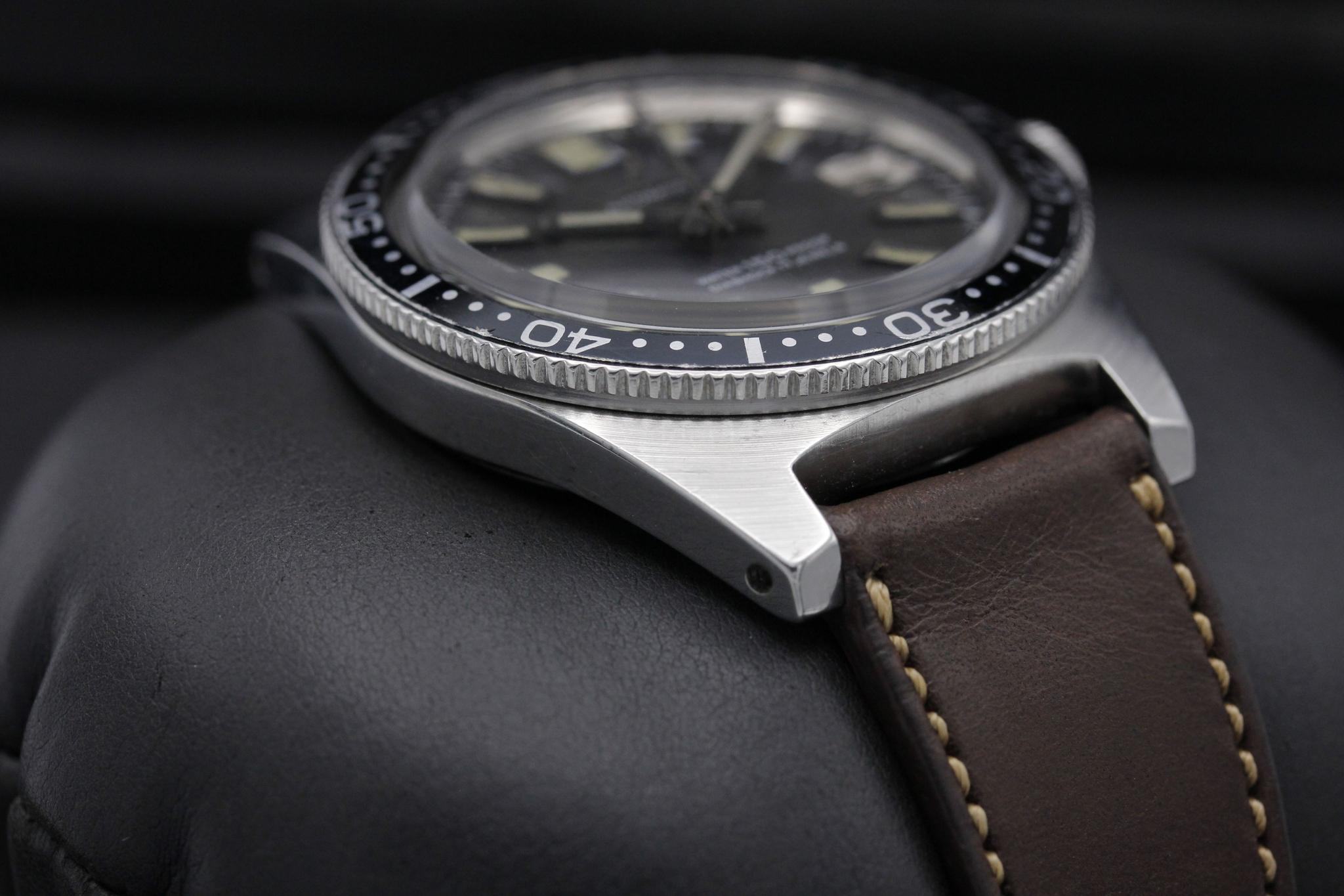 Watch Image 6
