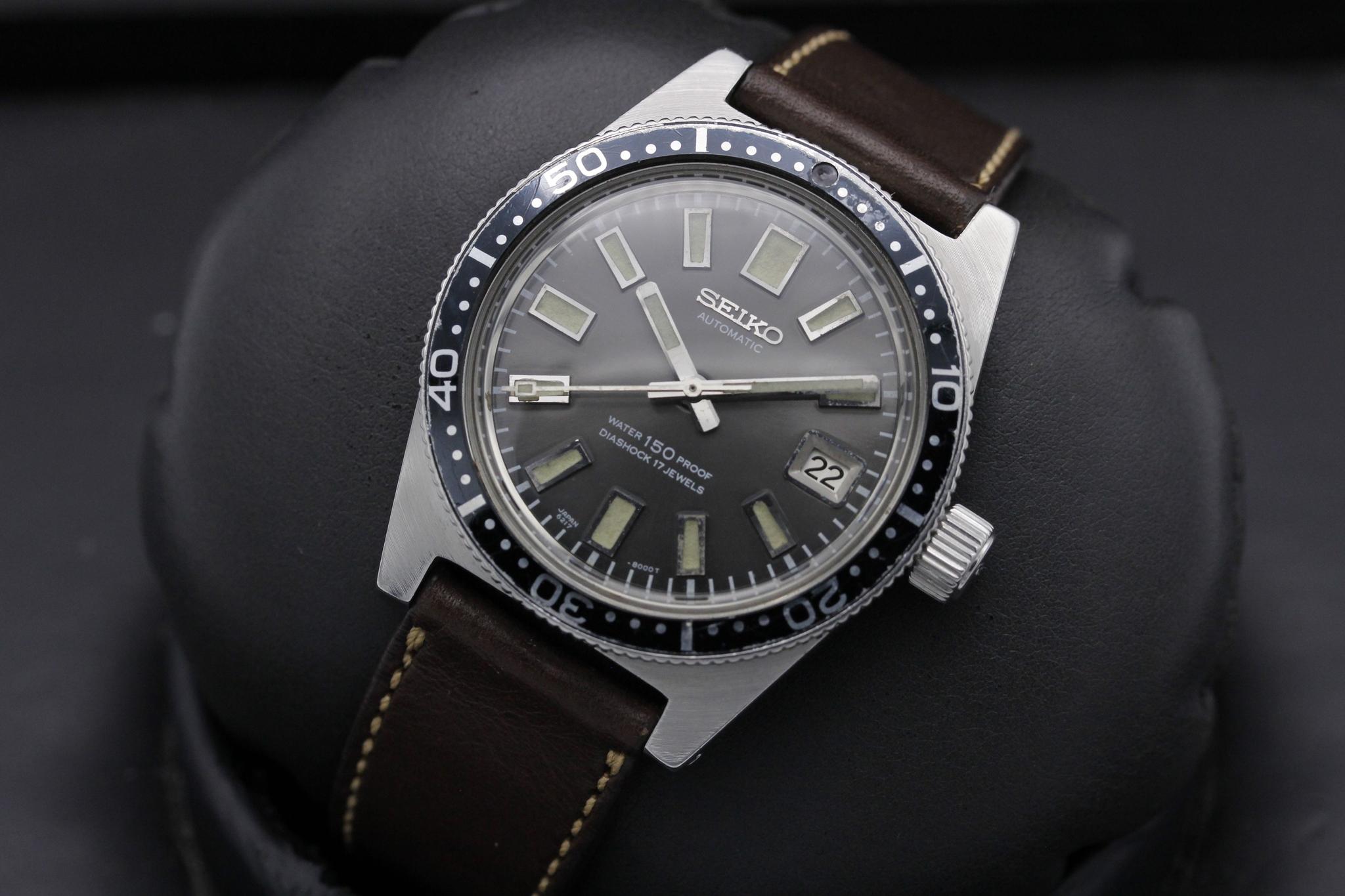 Watch Image 9