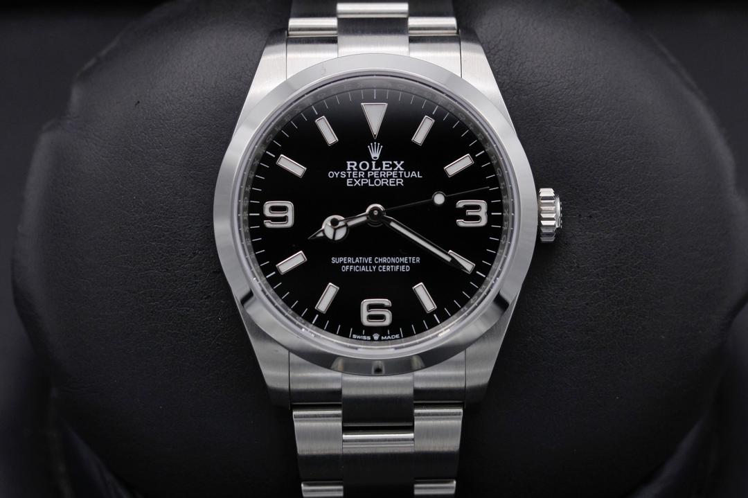 Rolex Explorer 1 124270