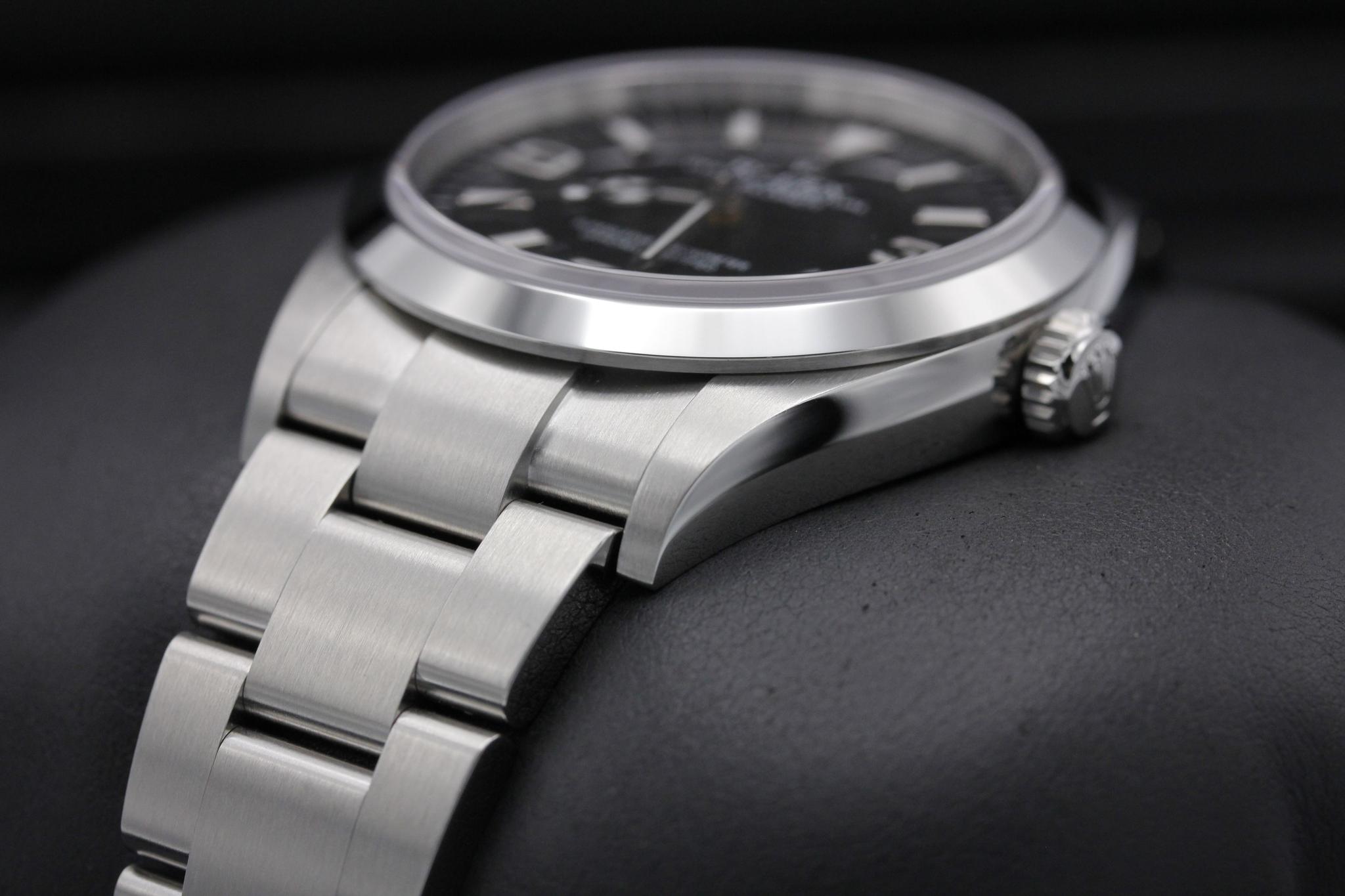 Watch Image 2