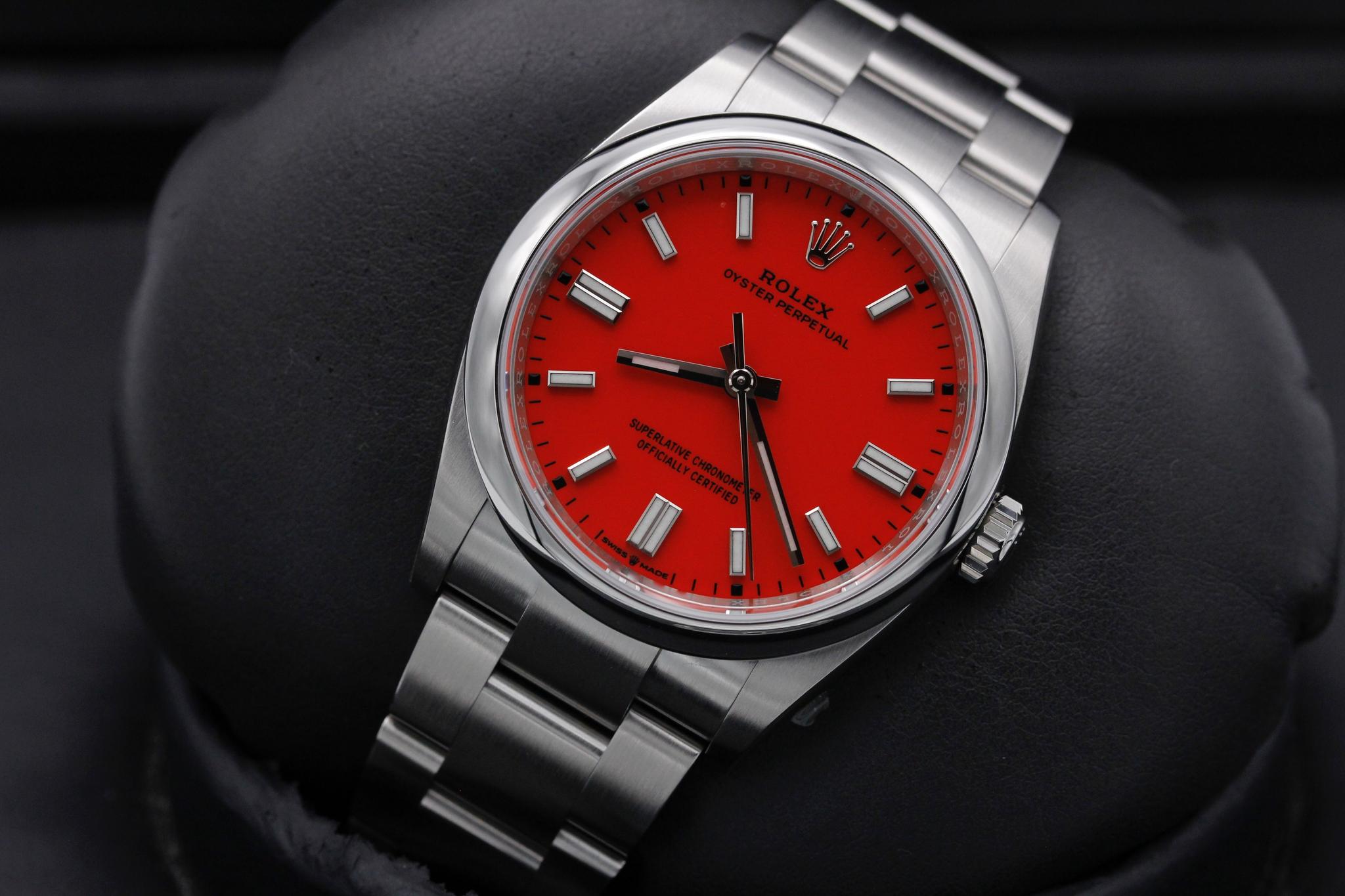 Watch Image 9