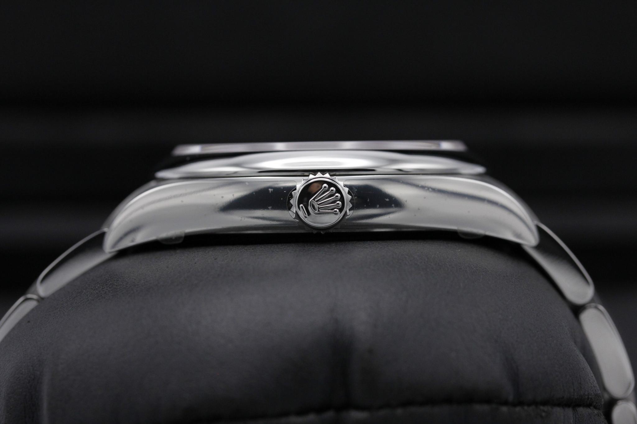 Watch Image 3