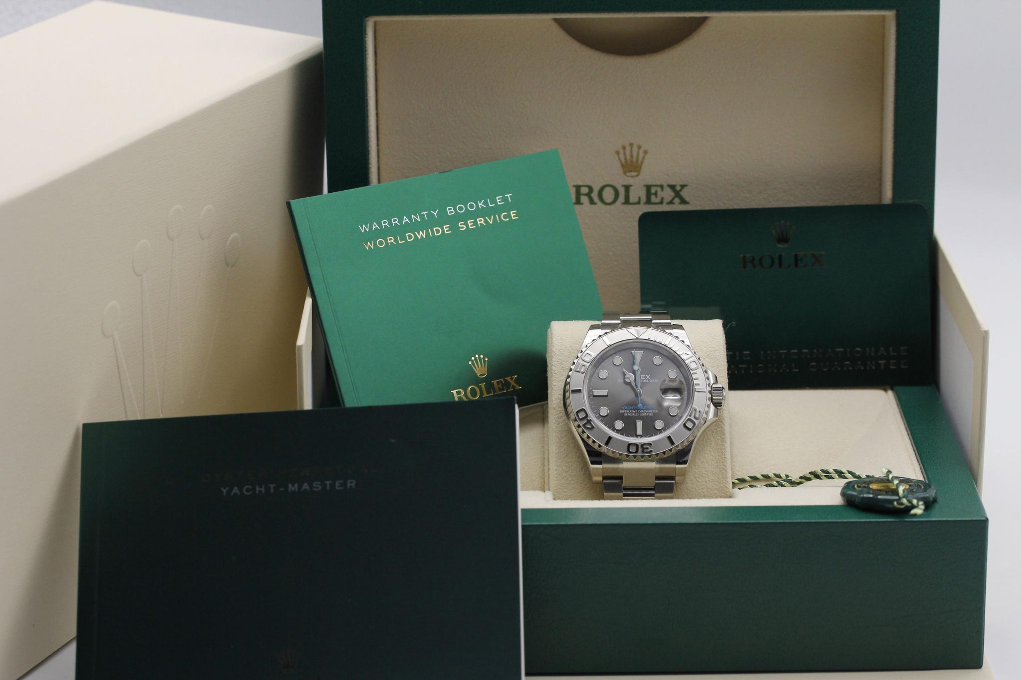 Watch Image 11