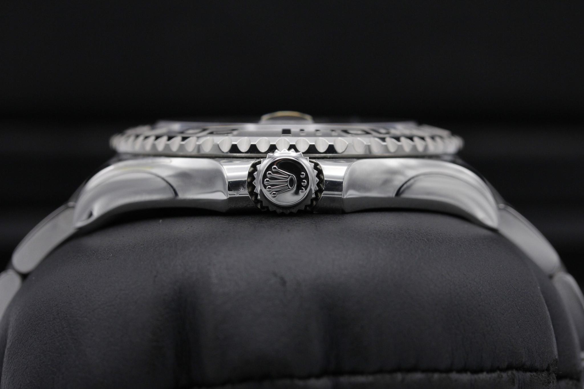 Watch Image 3