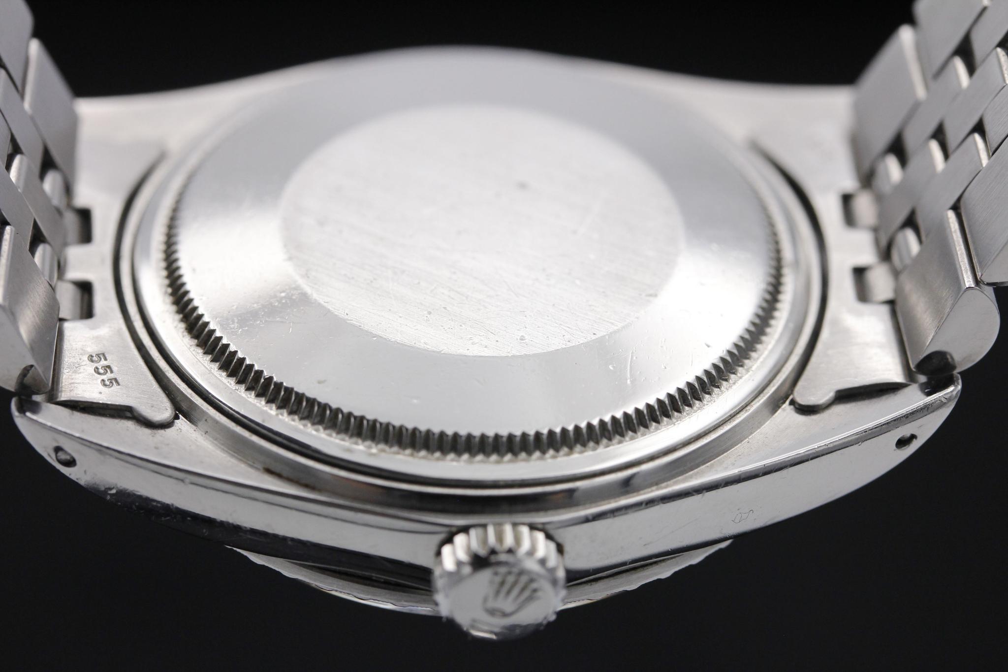 Watch Image 7
