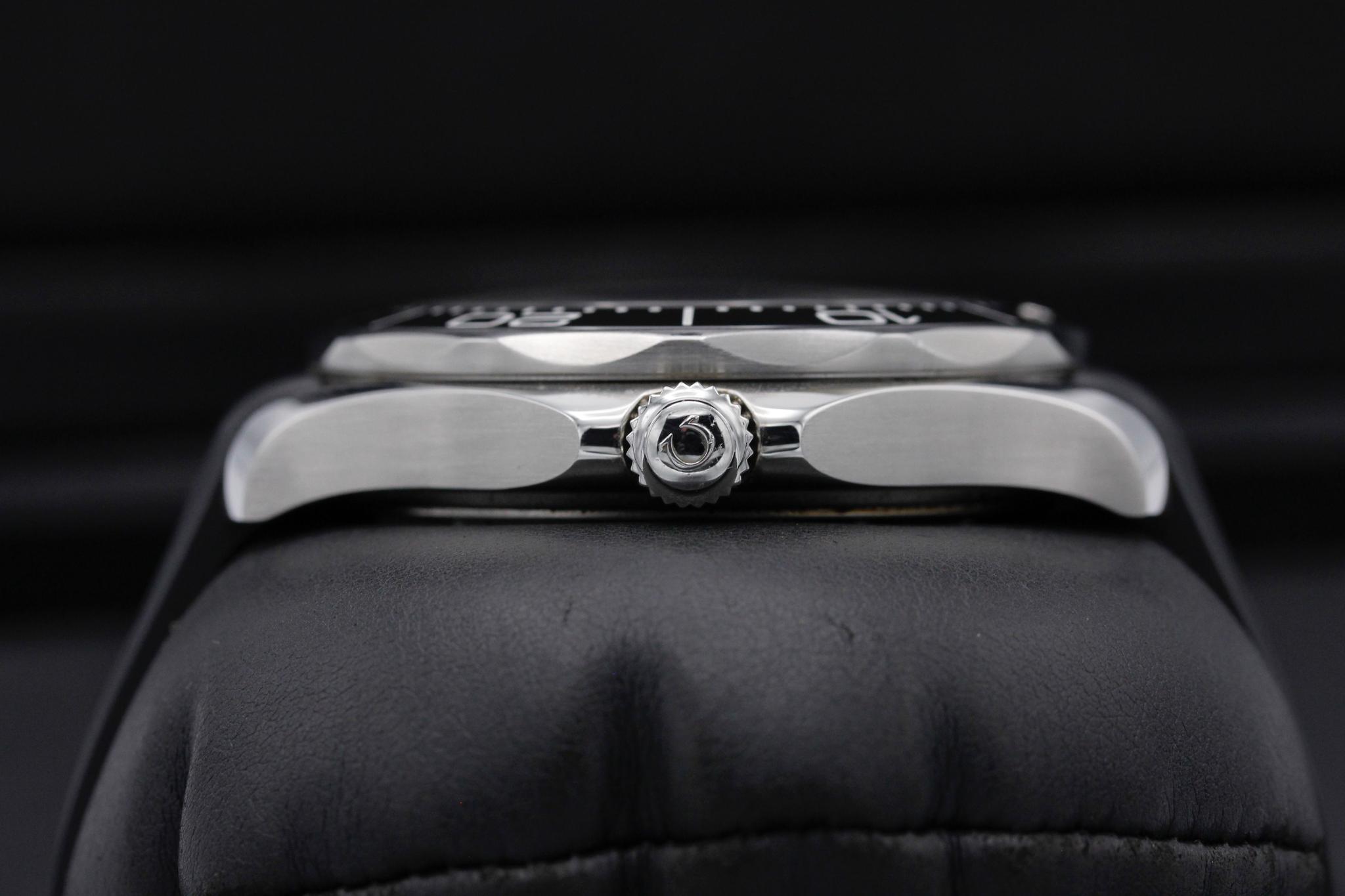 Watch Image 3