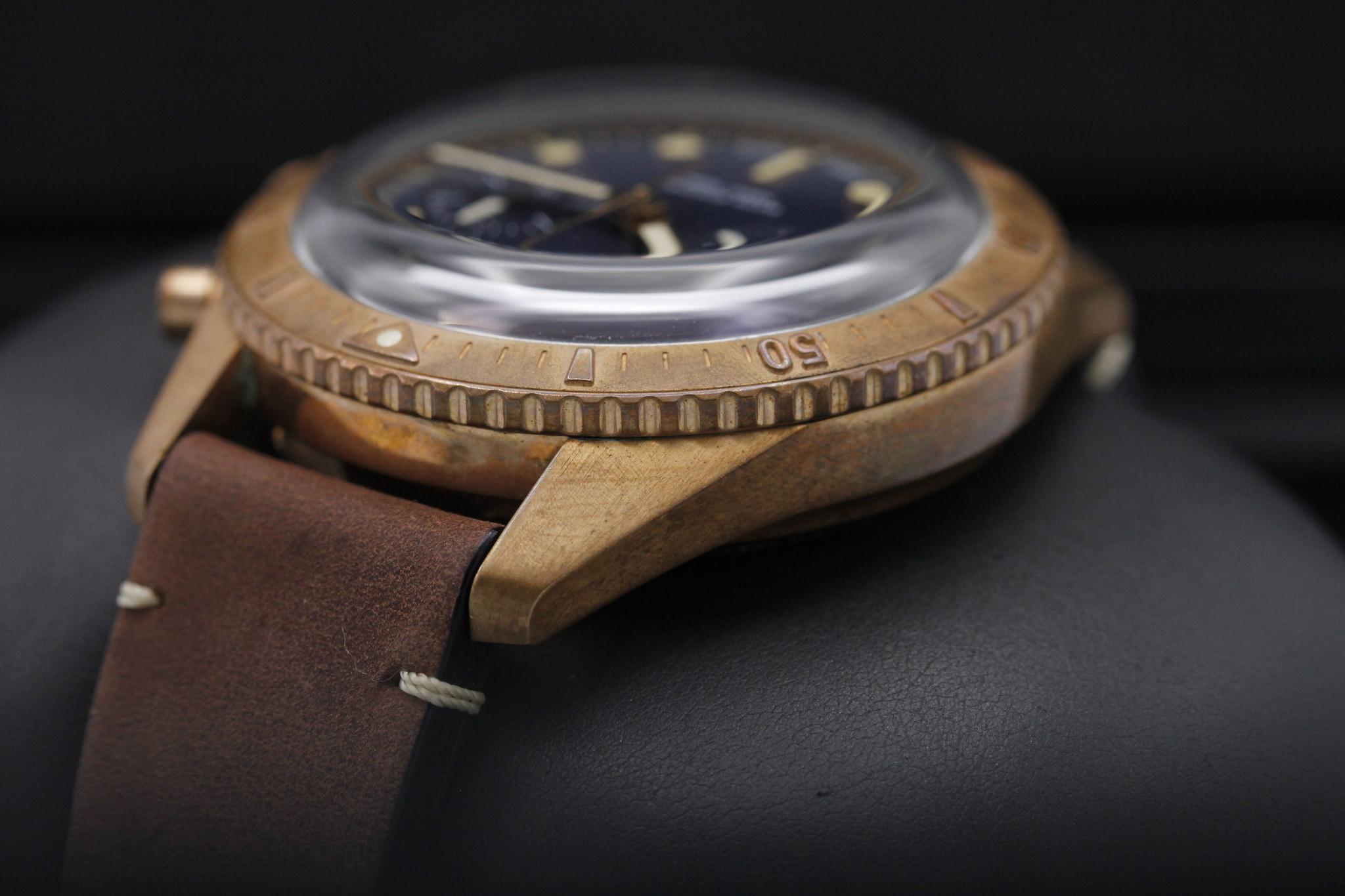 Watch Image 5