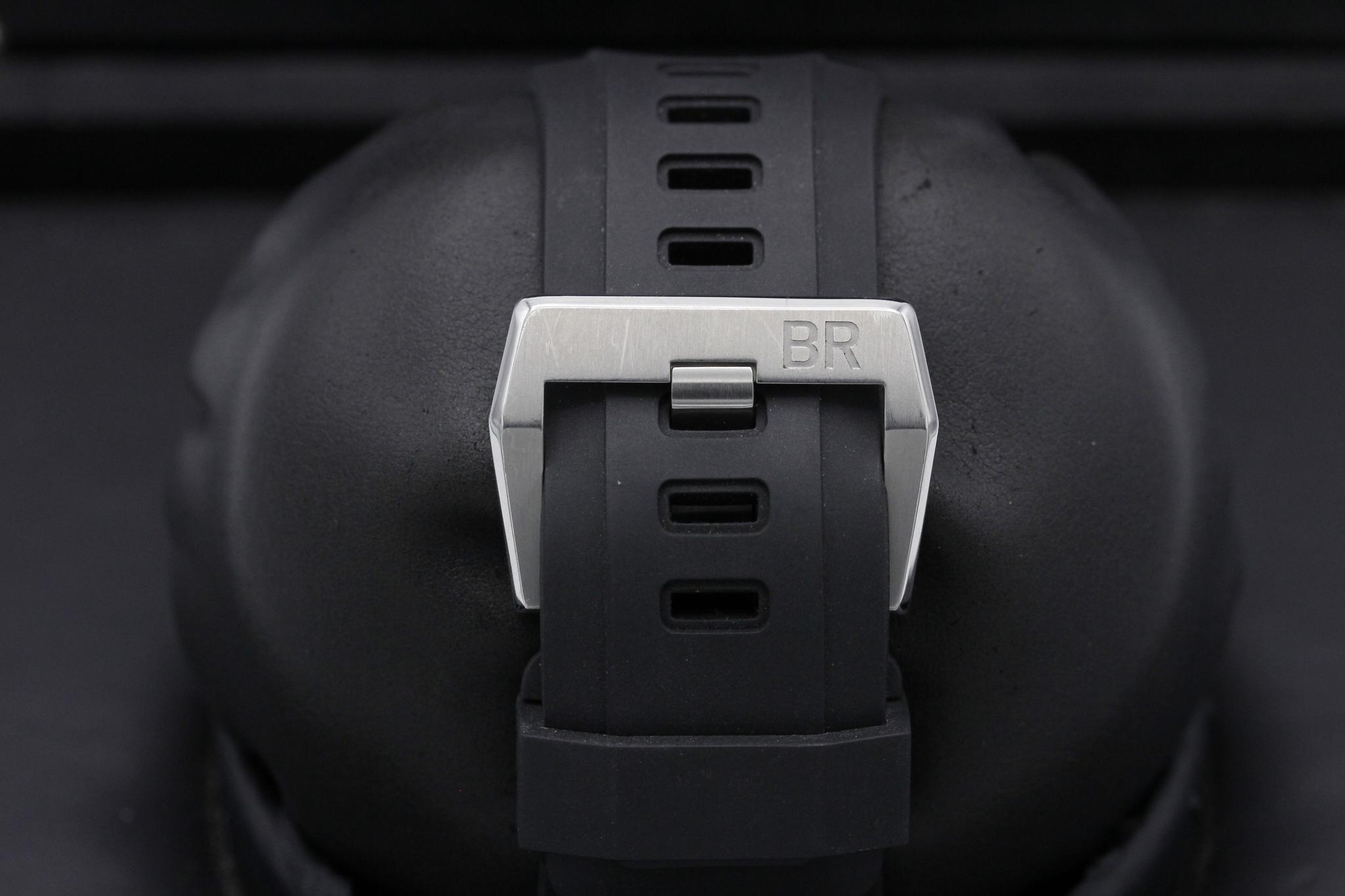 Watch Image 8