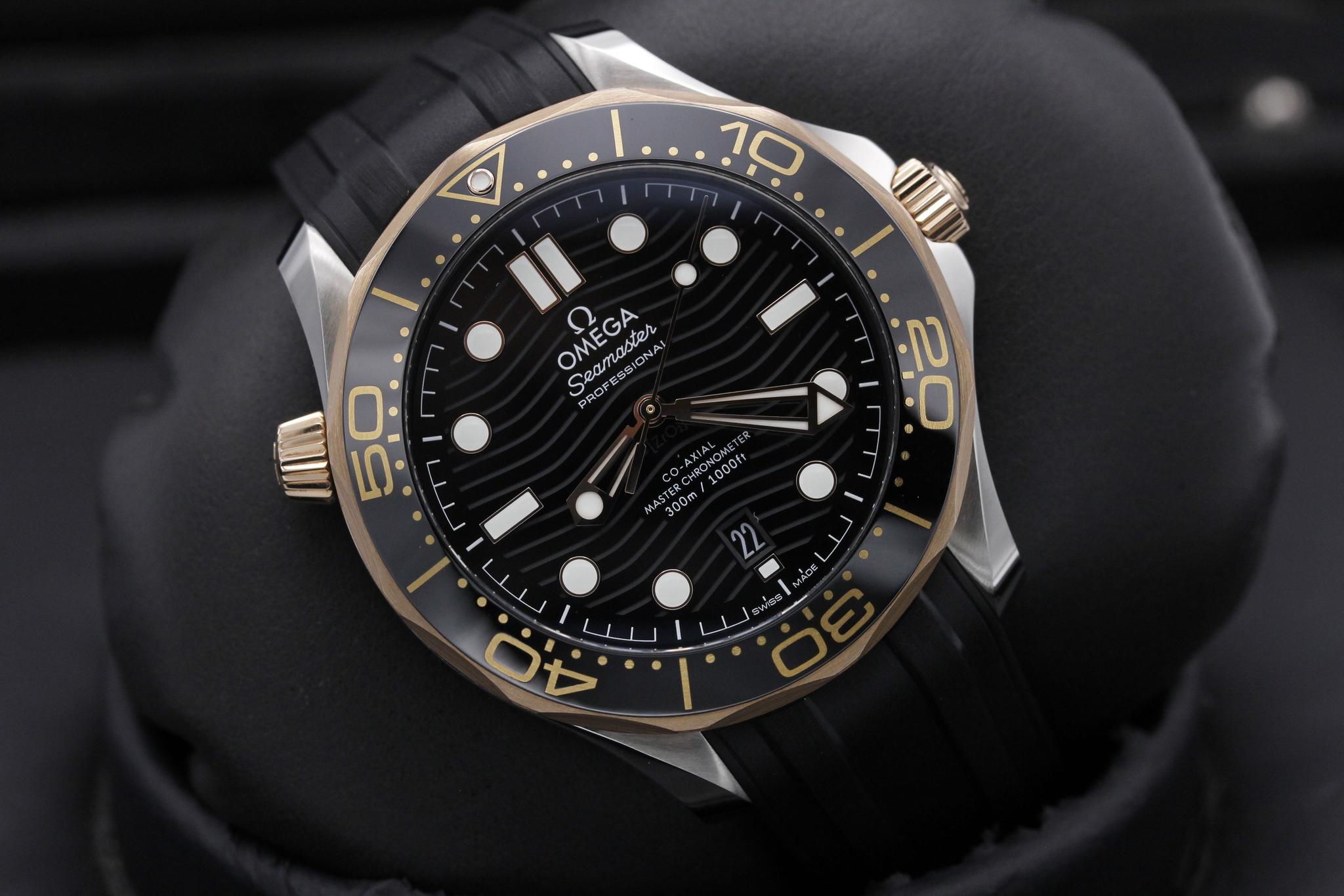 Watch Image 9