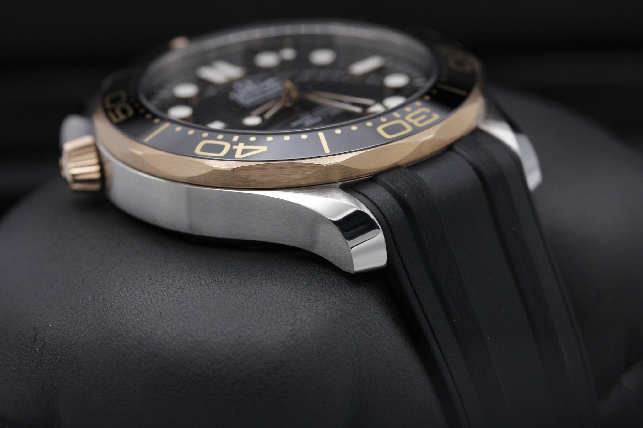 Watch Image 6