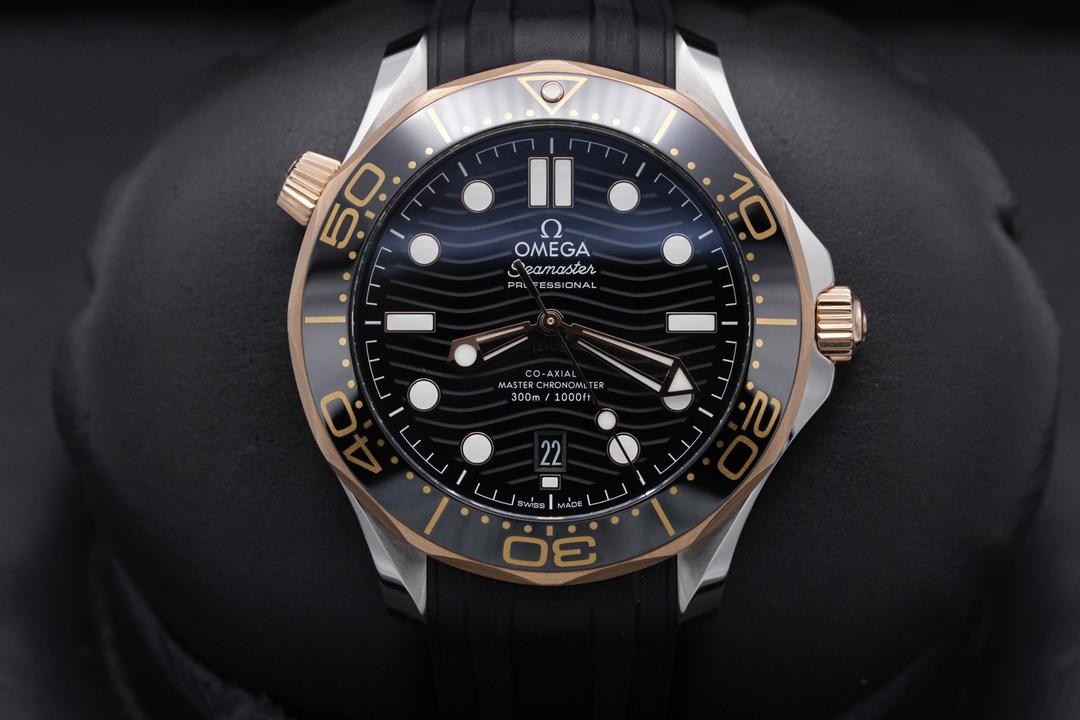 Omega Seamaster Diver 300 M 210.22.42.20.01.002