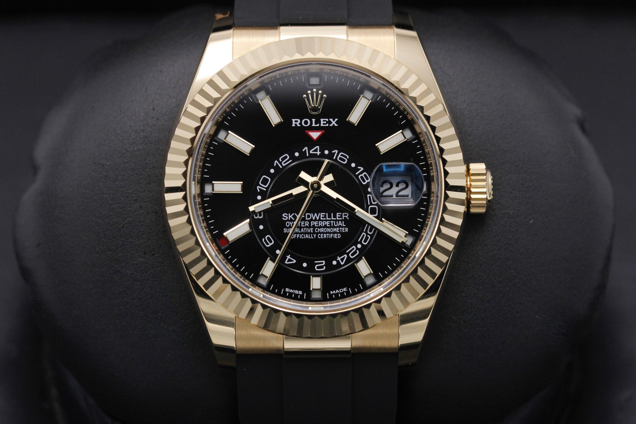 Watch Image 1