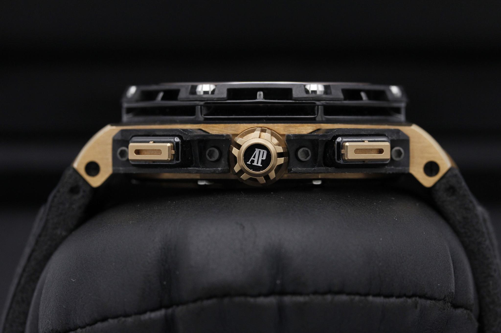 Watch Image 3
