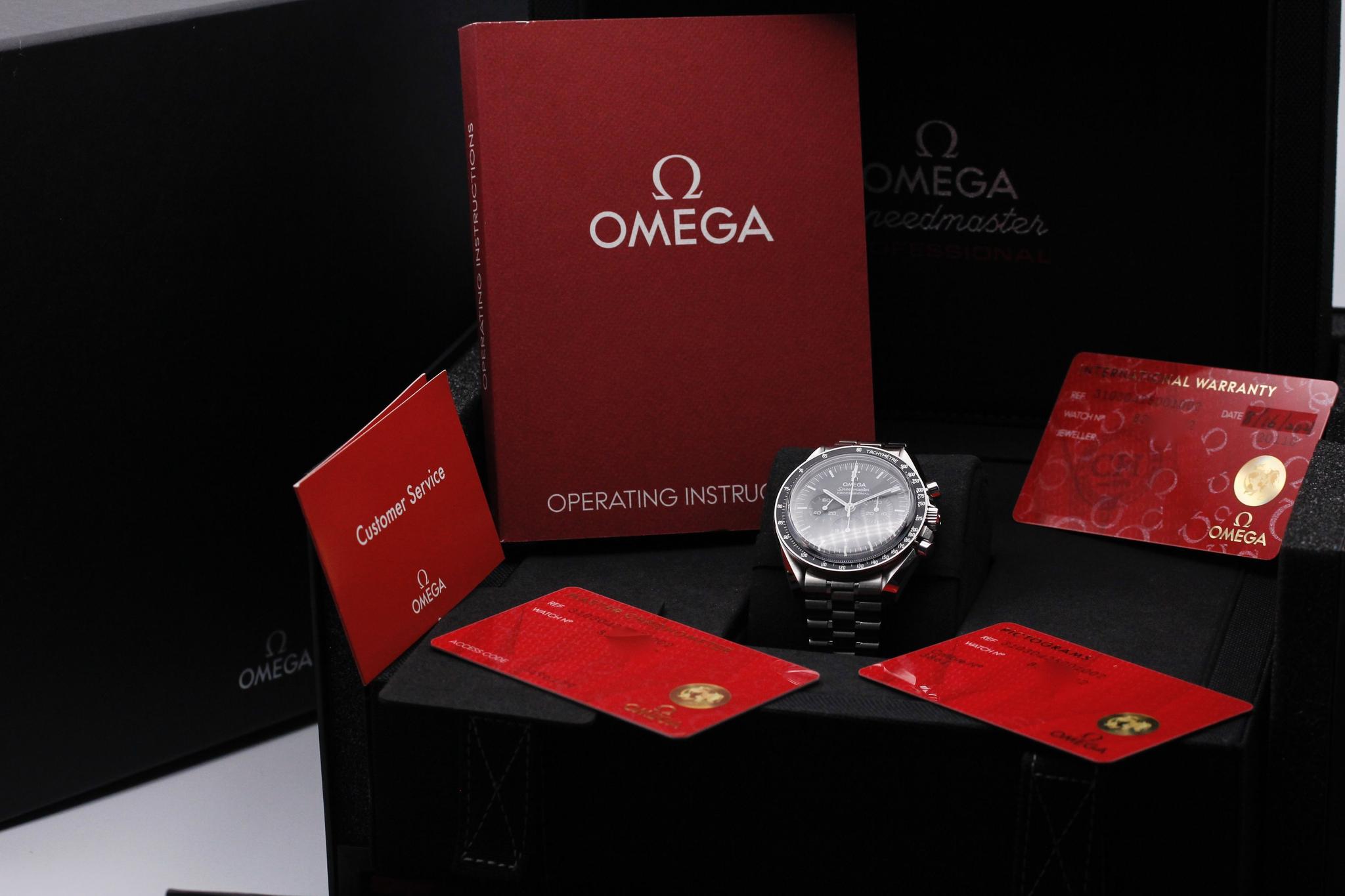Watch Image 11