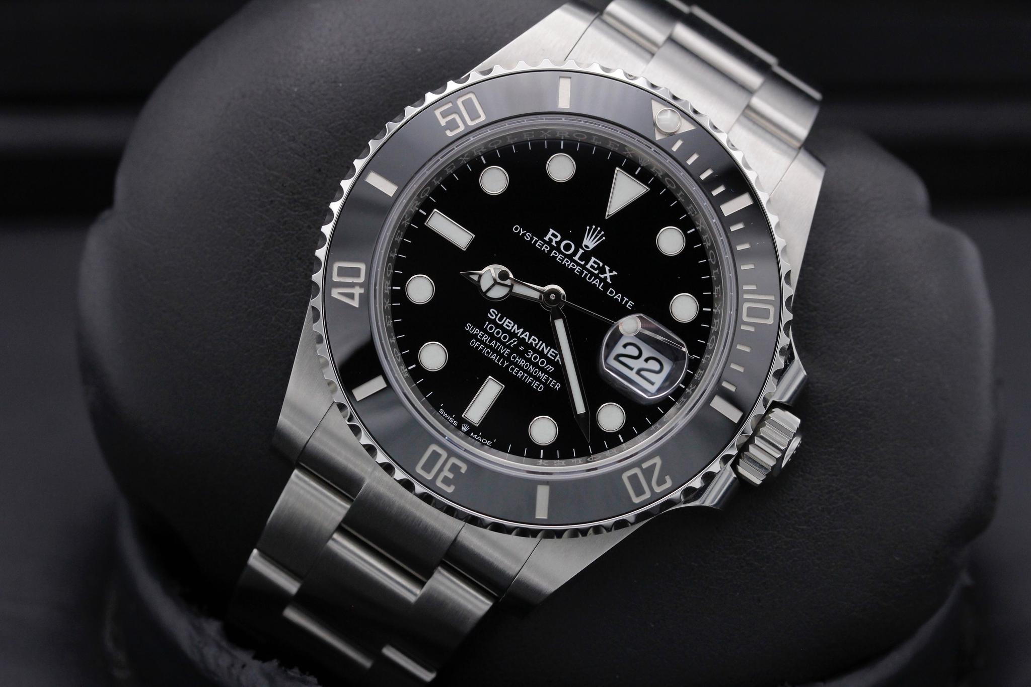 Watch Image 10