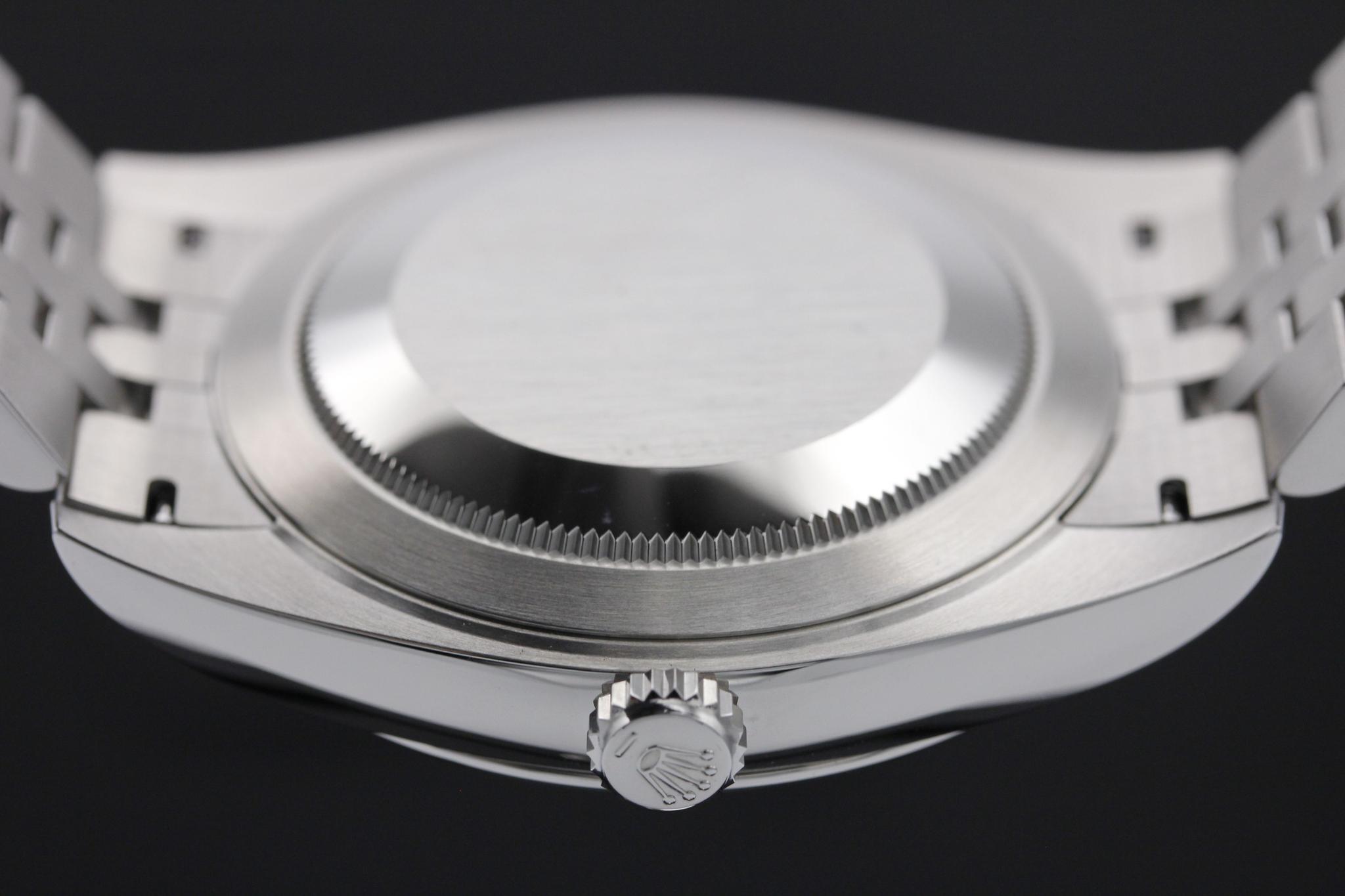 Watch Image 7