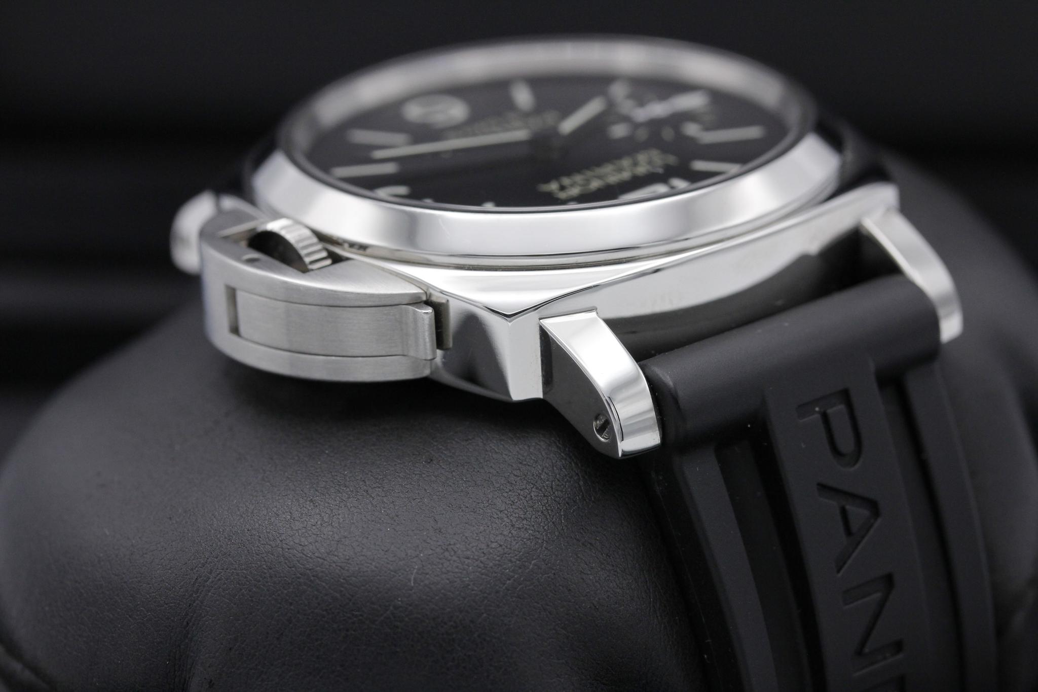 Watch Image 4