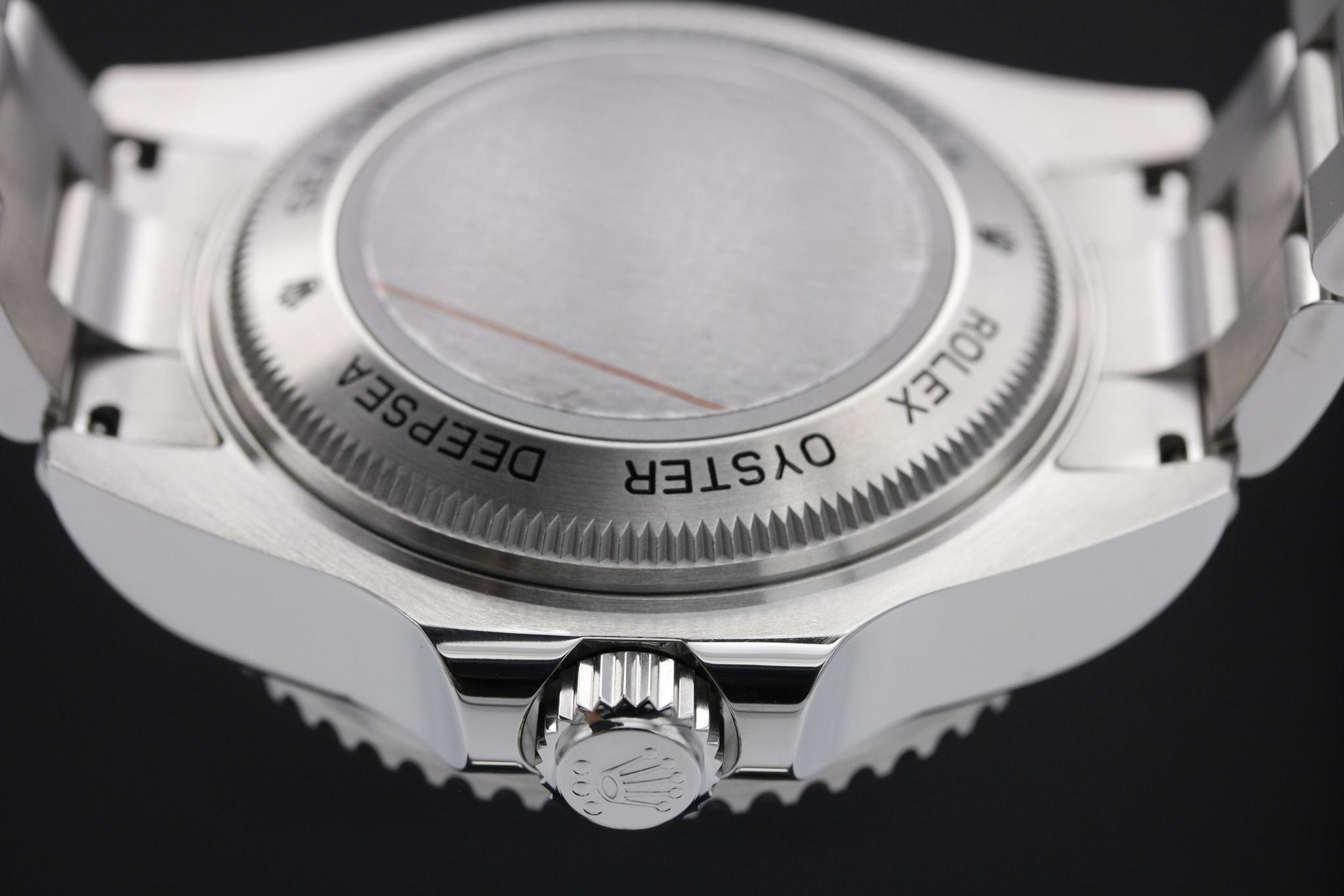 Watch Image 7