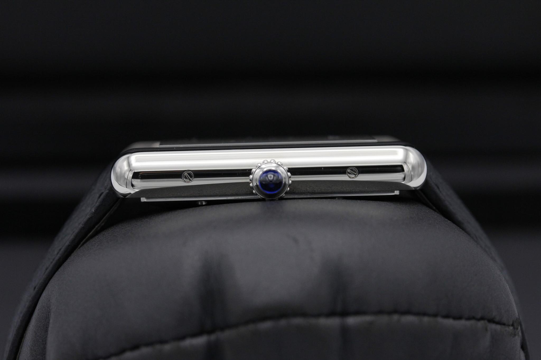 Watch Image 3