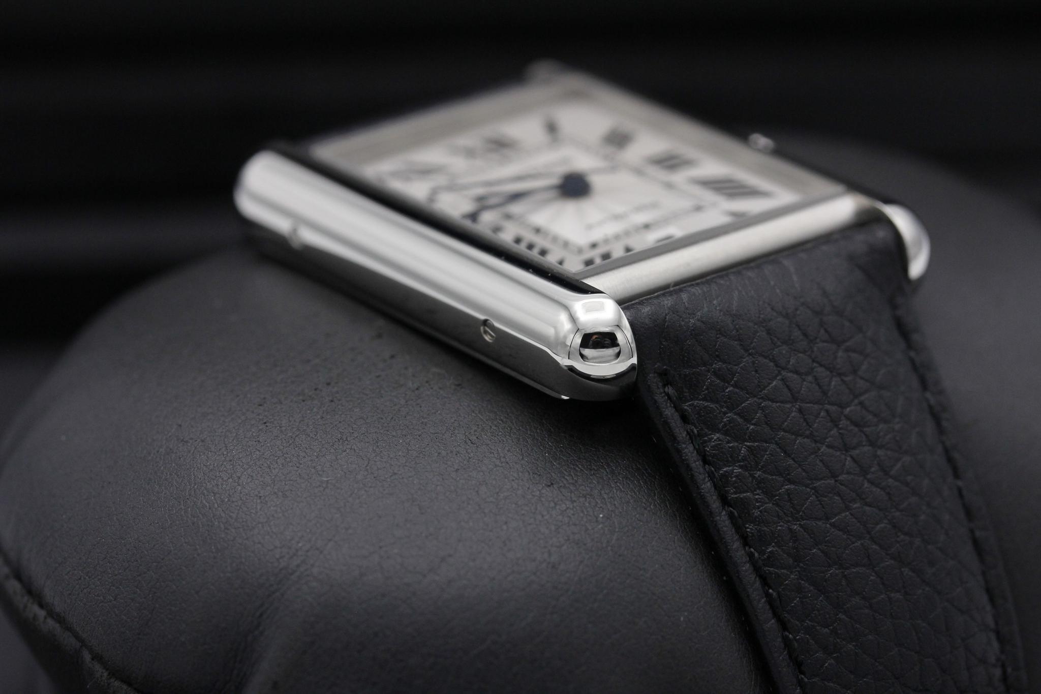 Watch Image 6