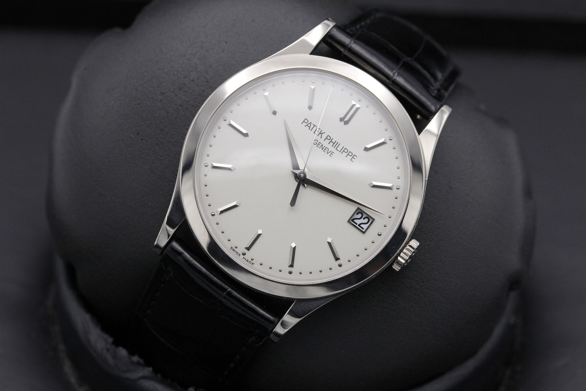 Watch Image 11