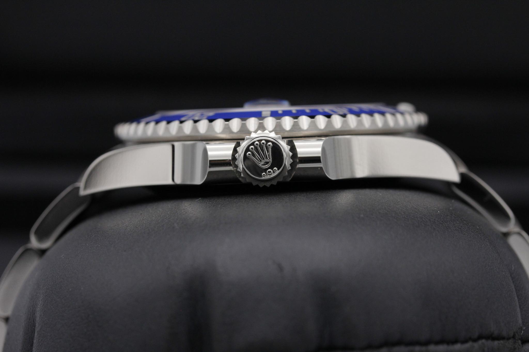 Watch Image 3