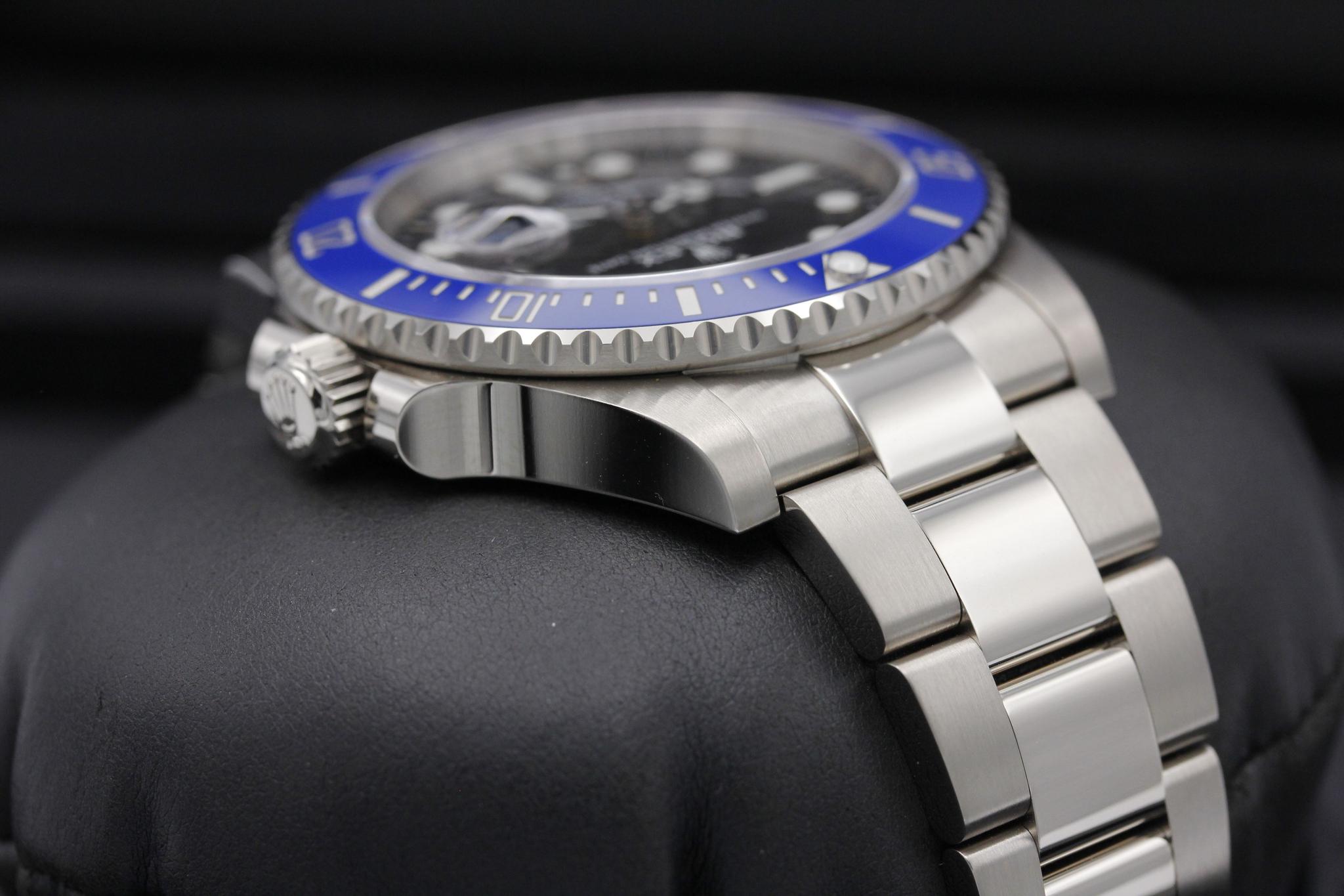 Watch Image 4