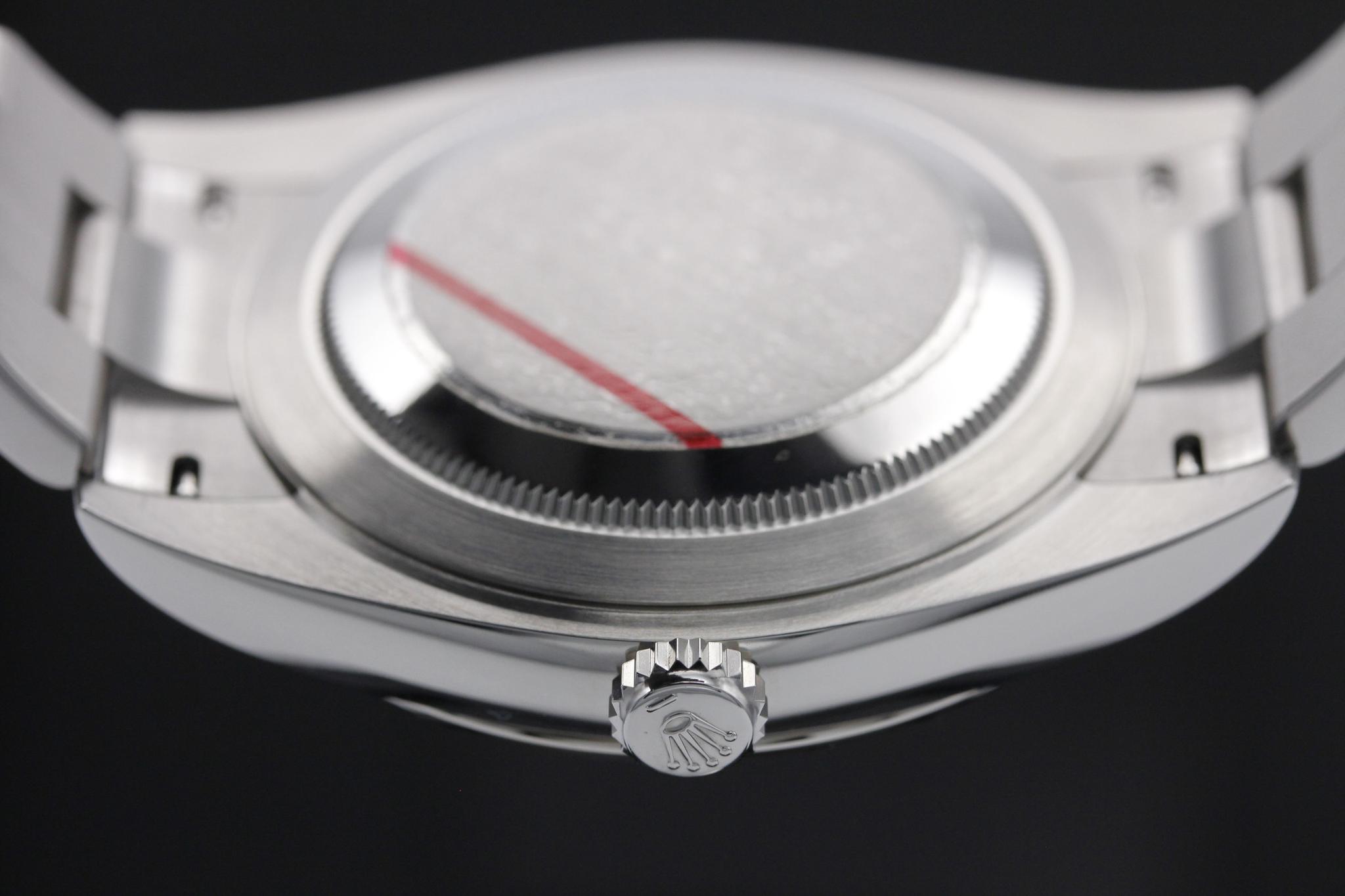 Watch Image 7