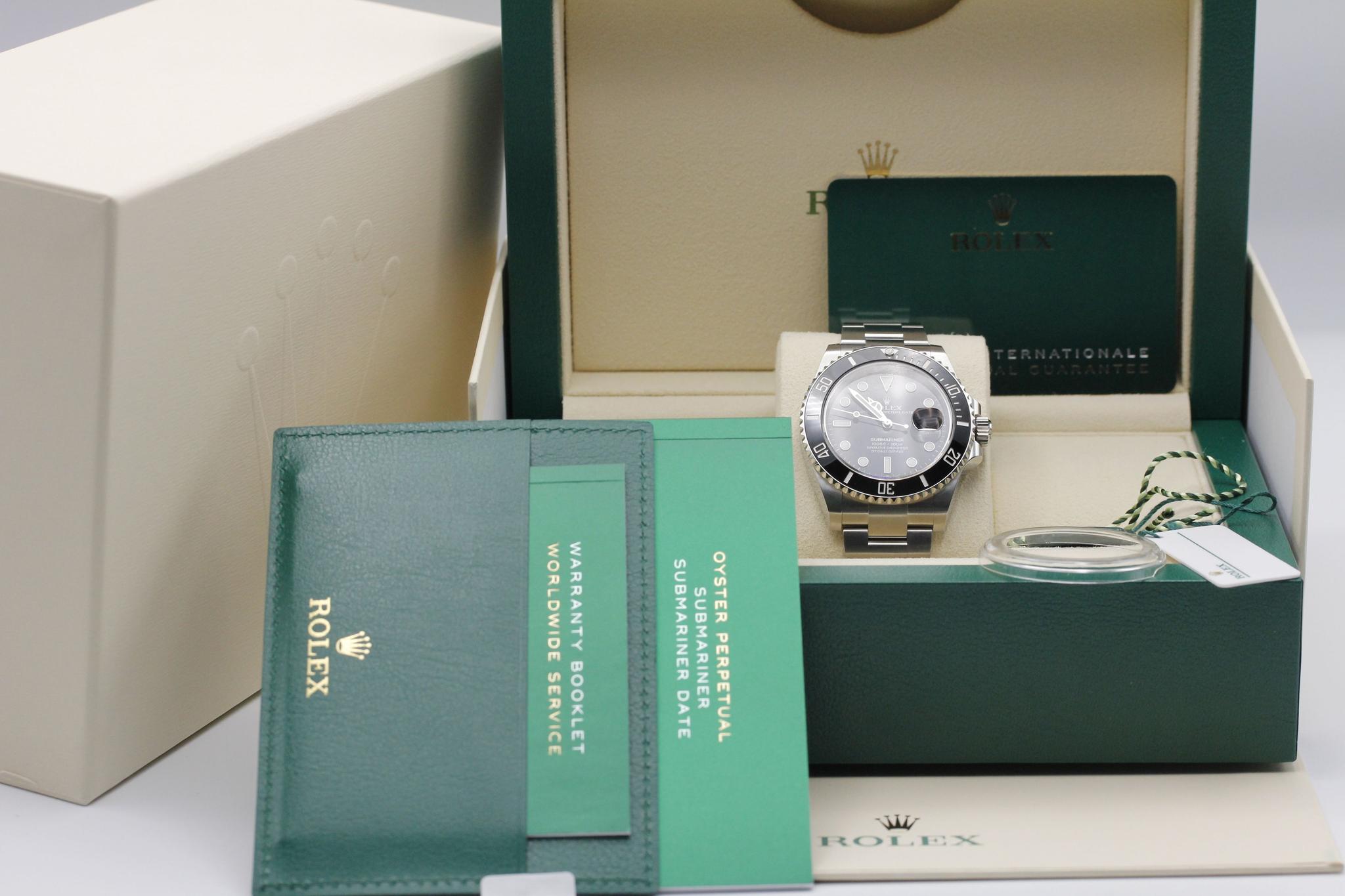 Watch Image 11
