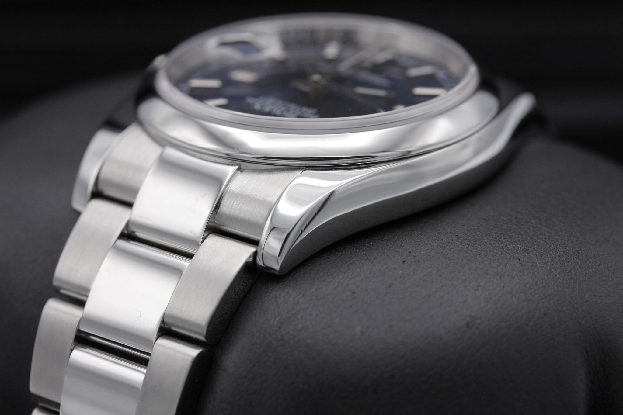 Watch Image 5