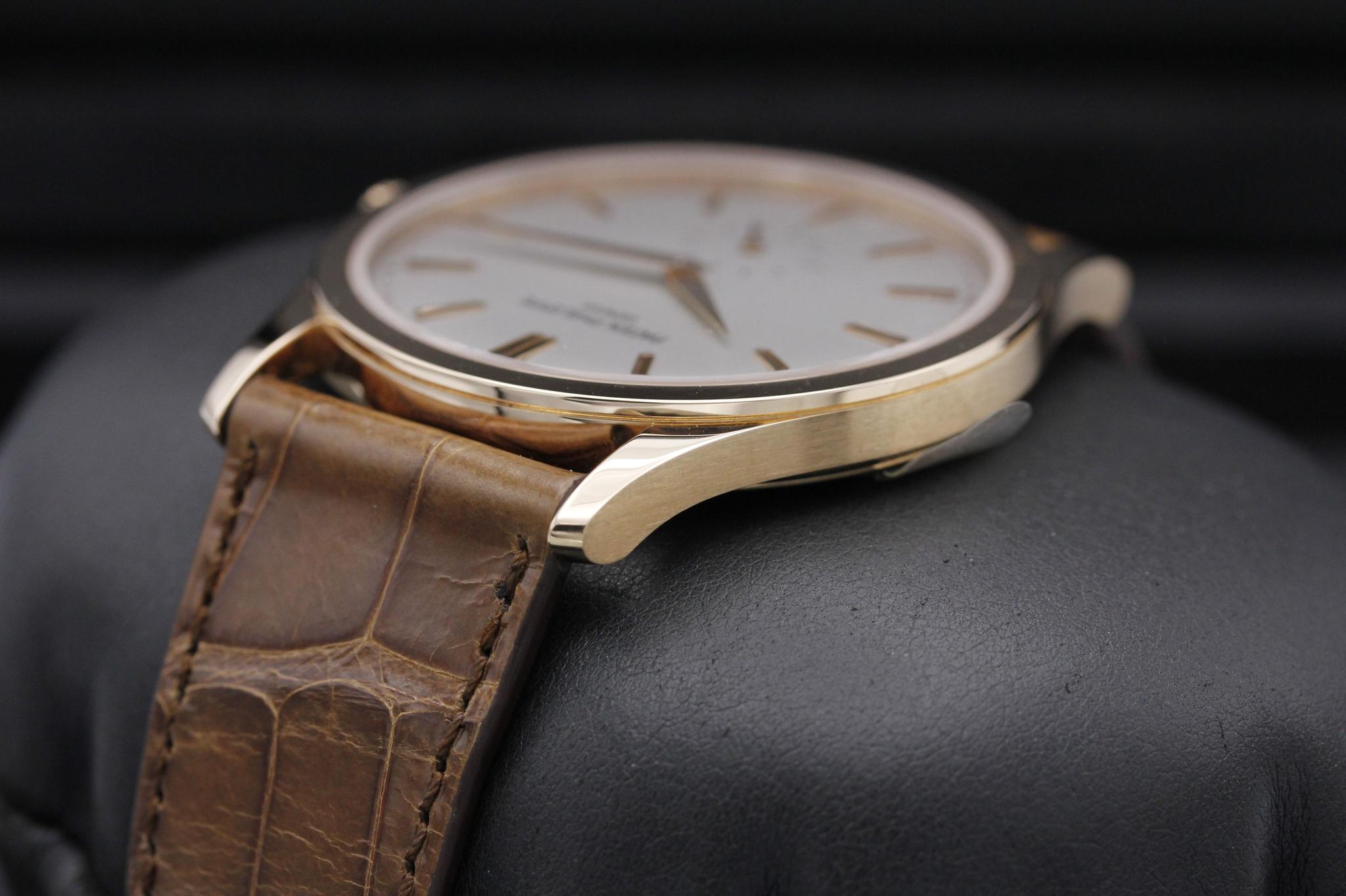 Watch Image 5