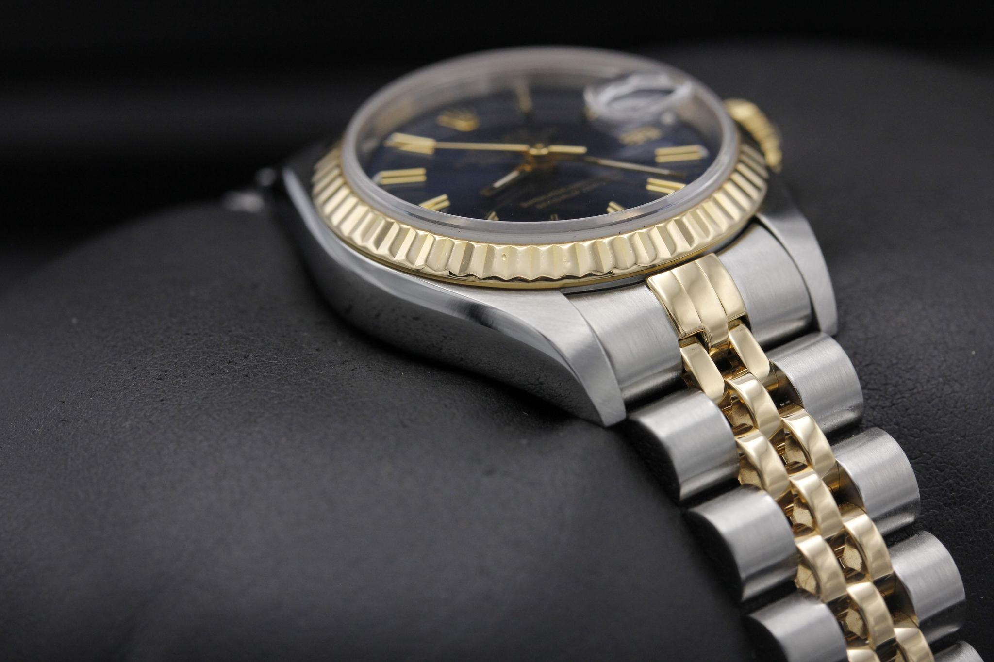 Watch Image 6