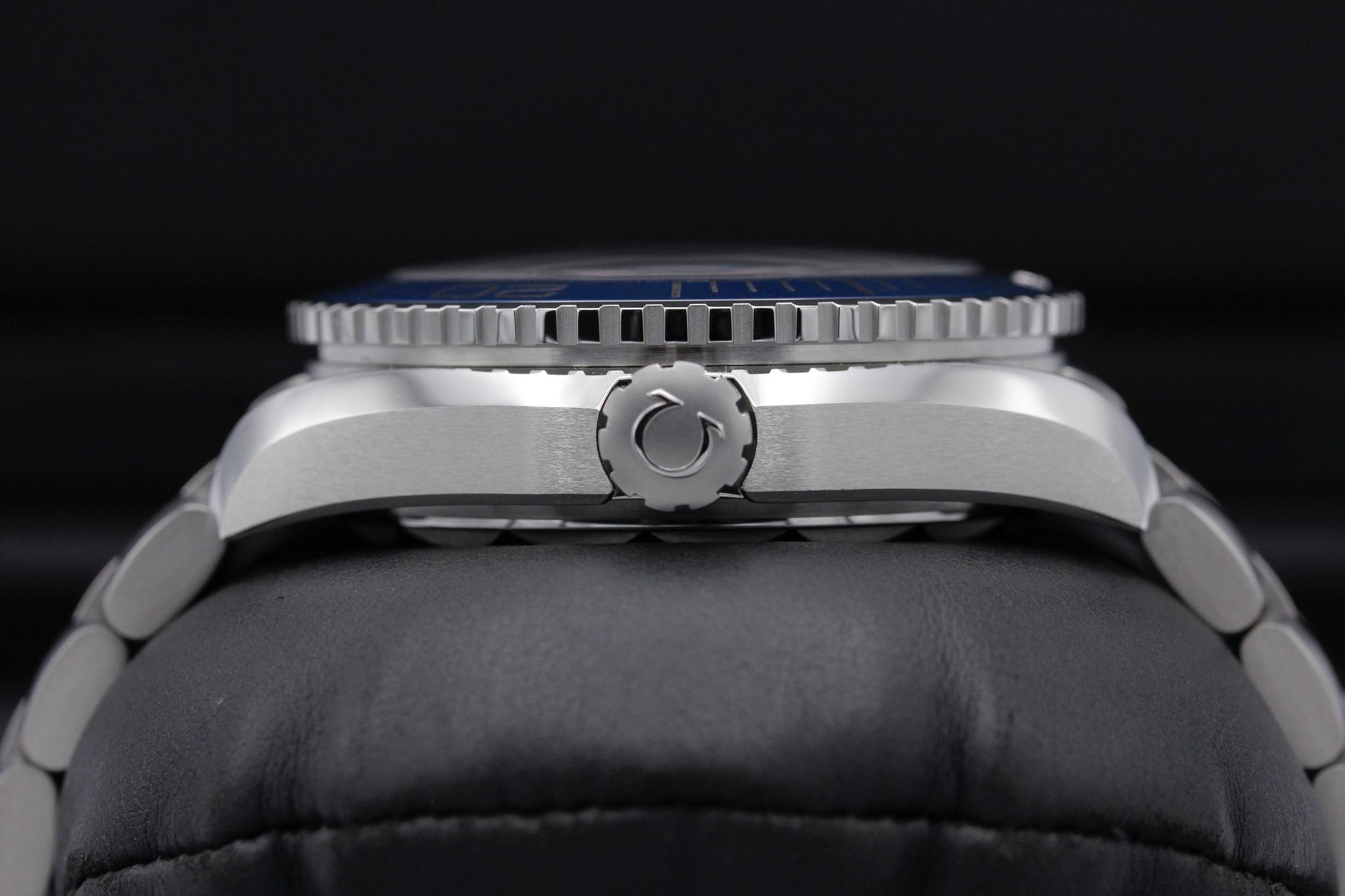 Watch Image 3