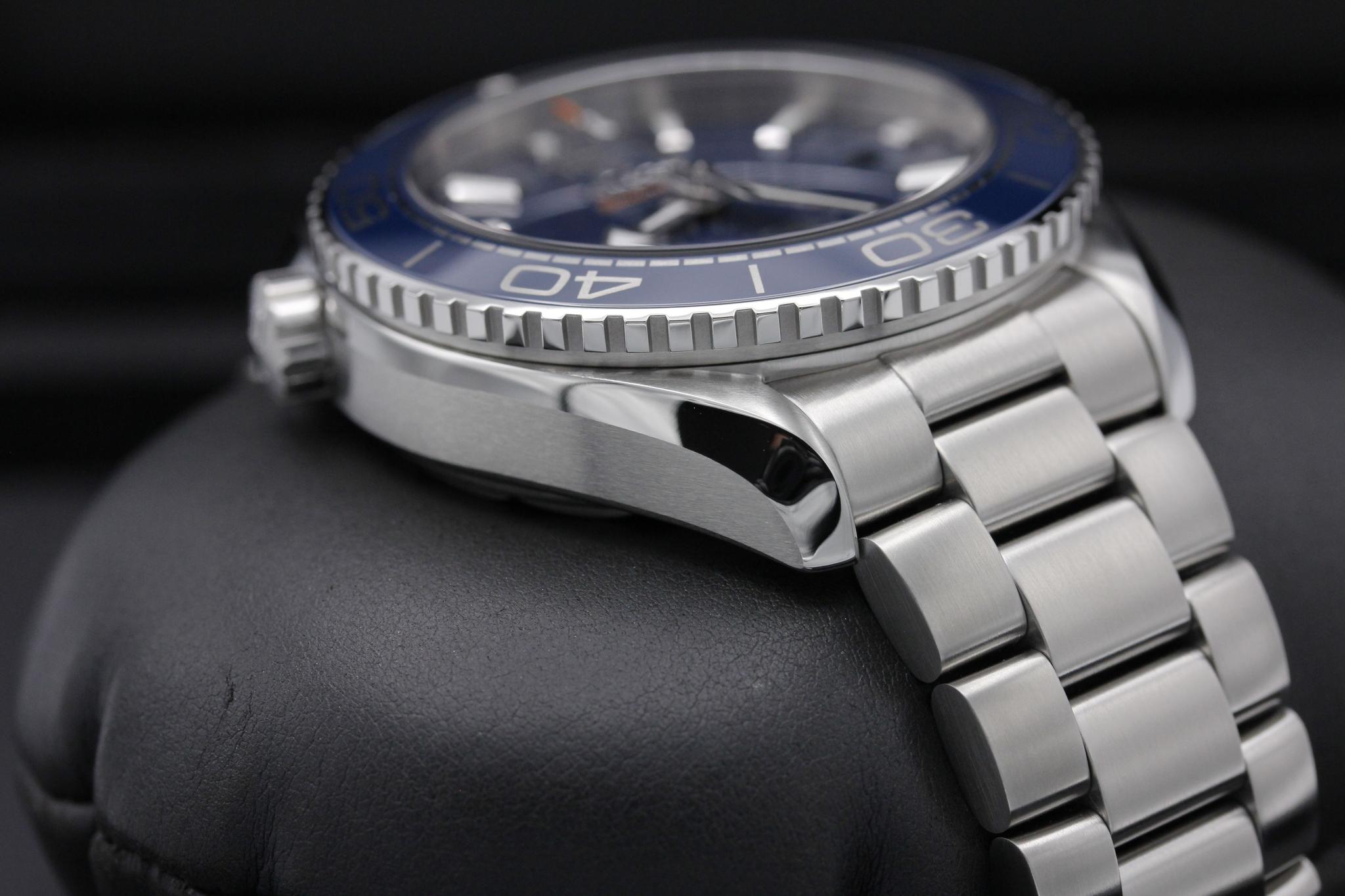 Watch Image 6