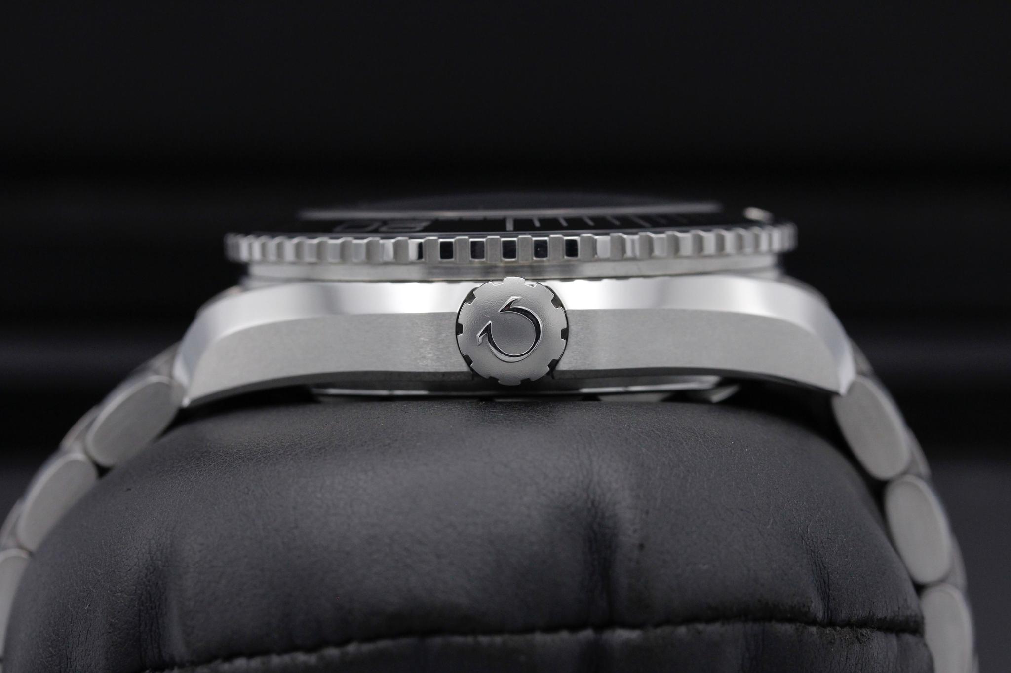 Watch Image 3