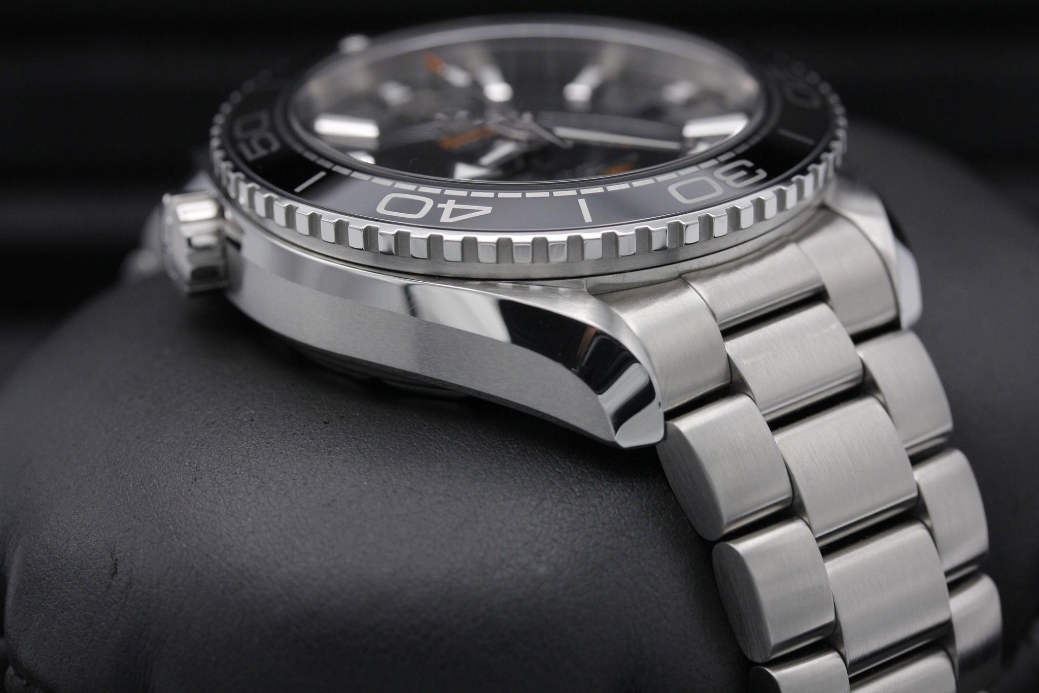Watch Image 6