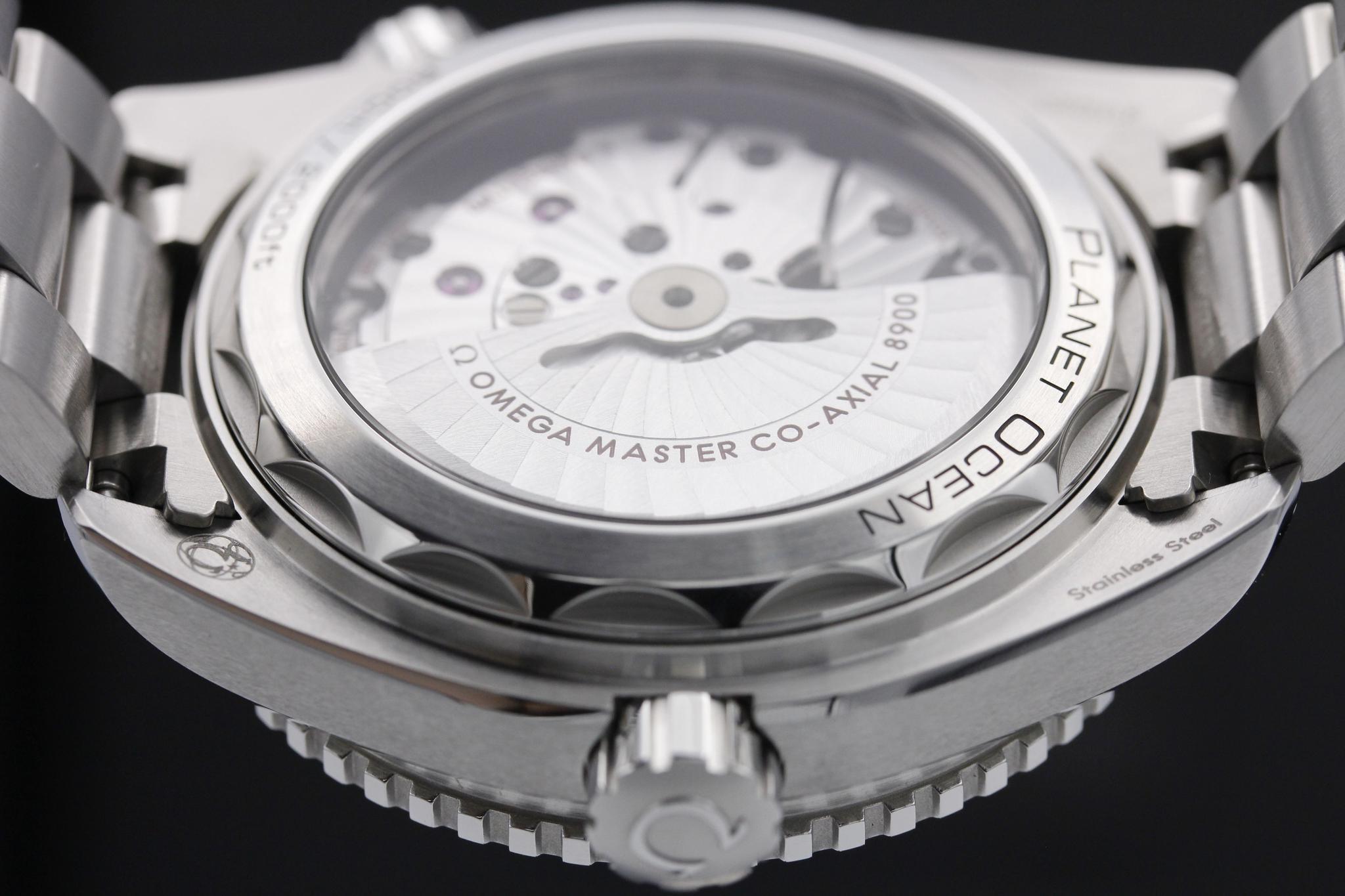 Watch Image 7