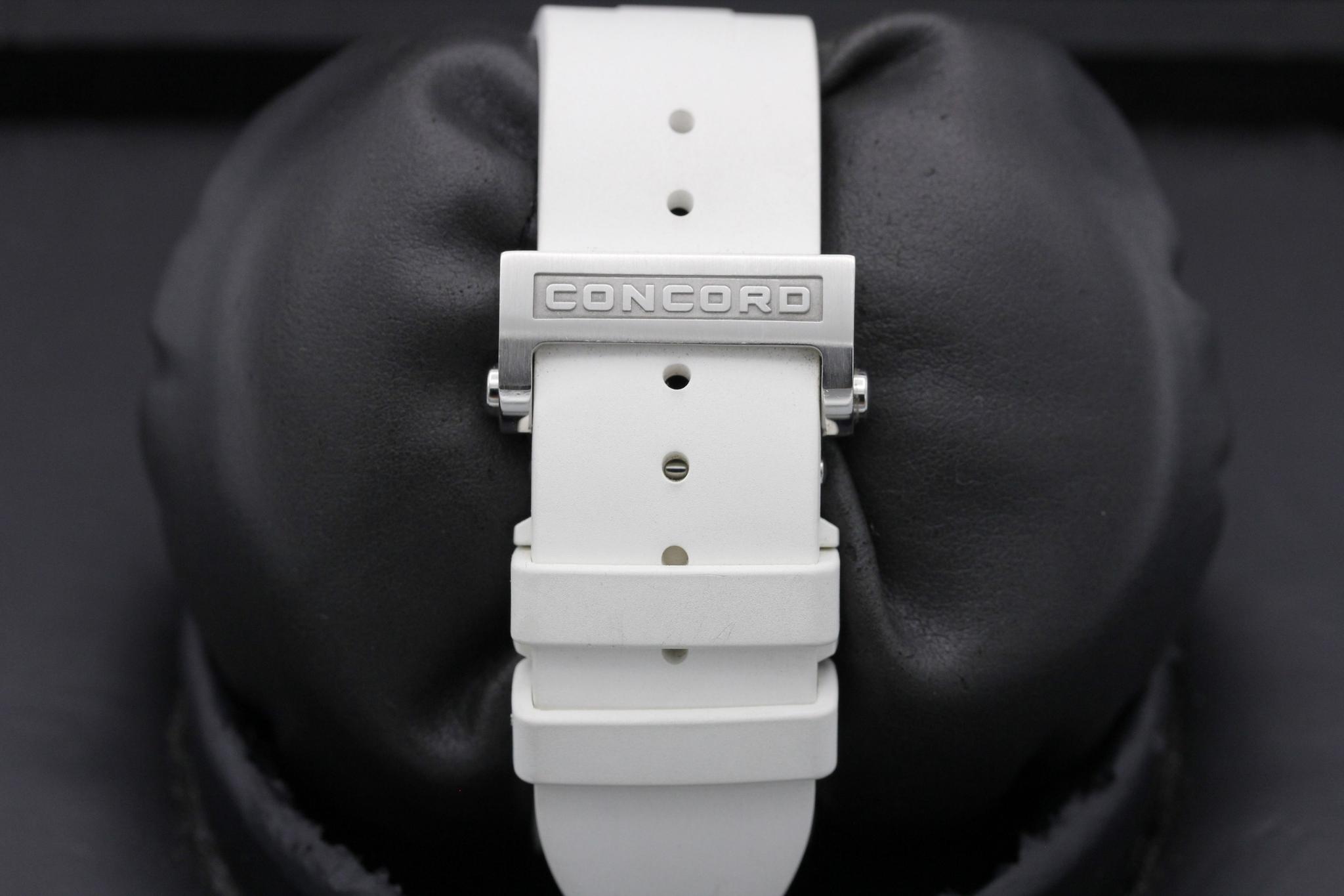 Watch Image 8