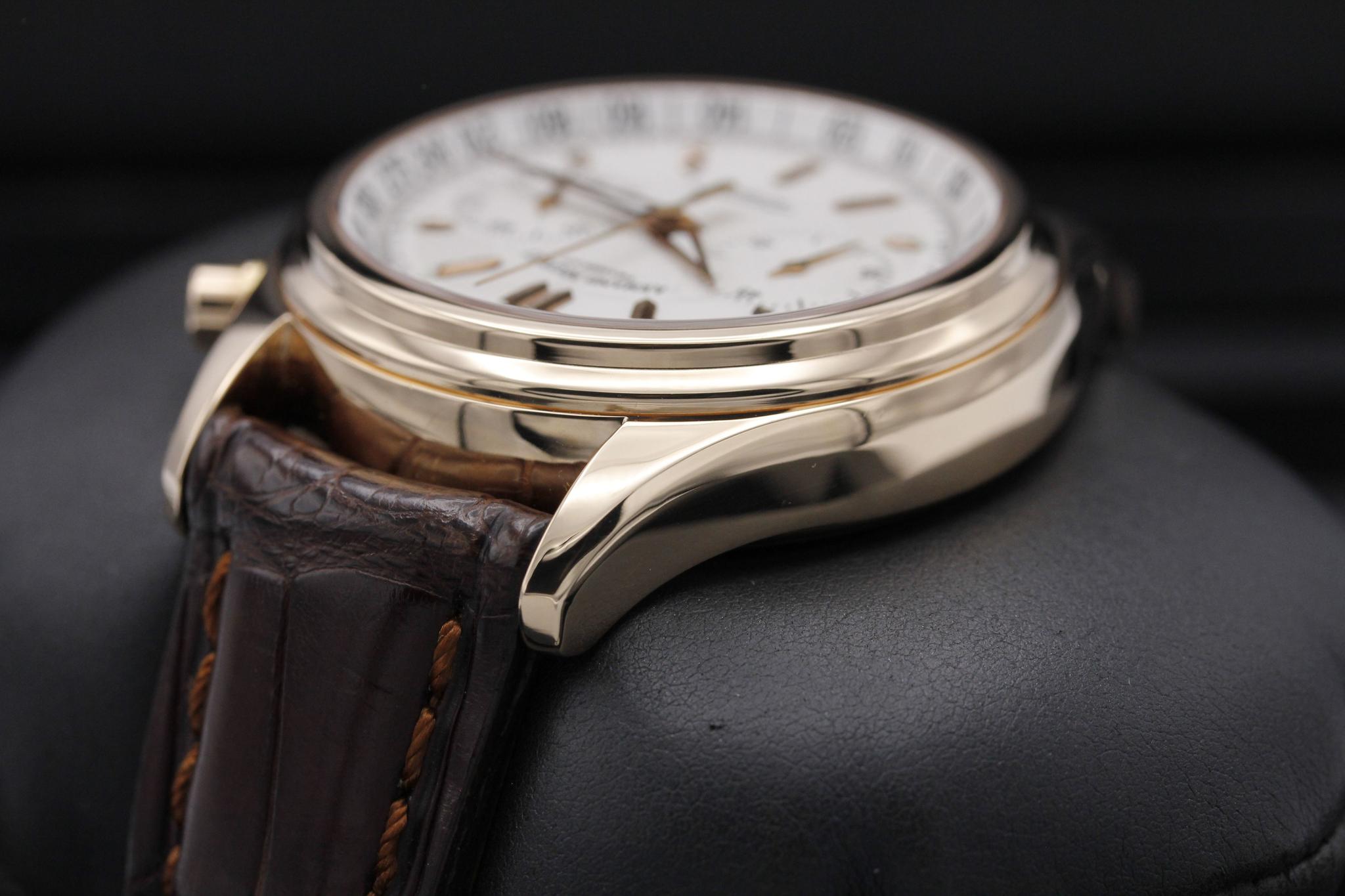Watch Image 5