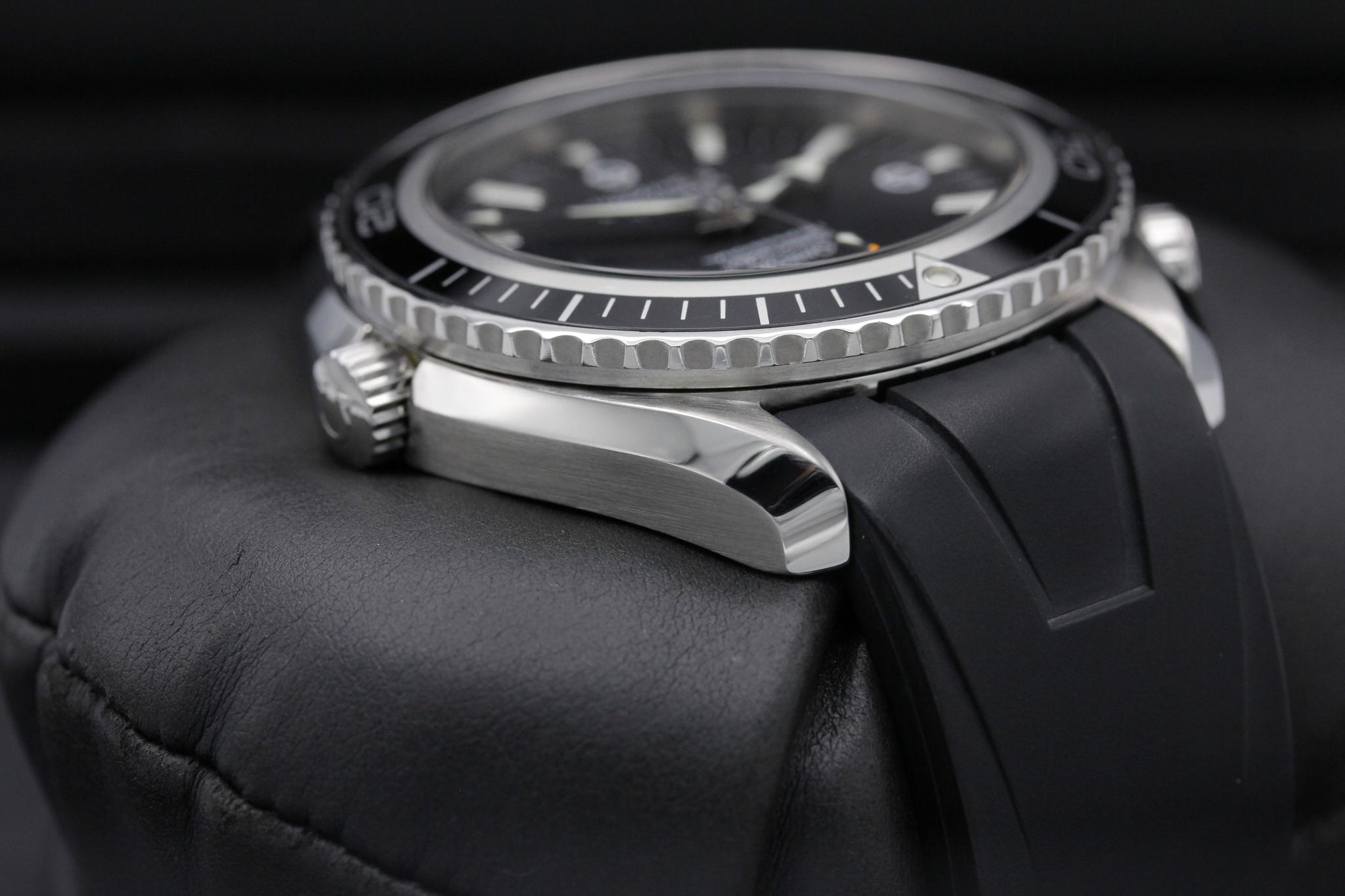Watch Image 4