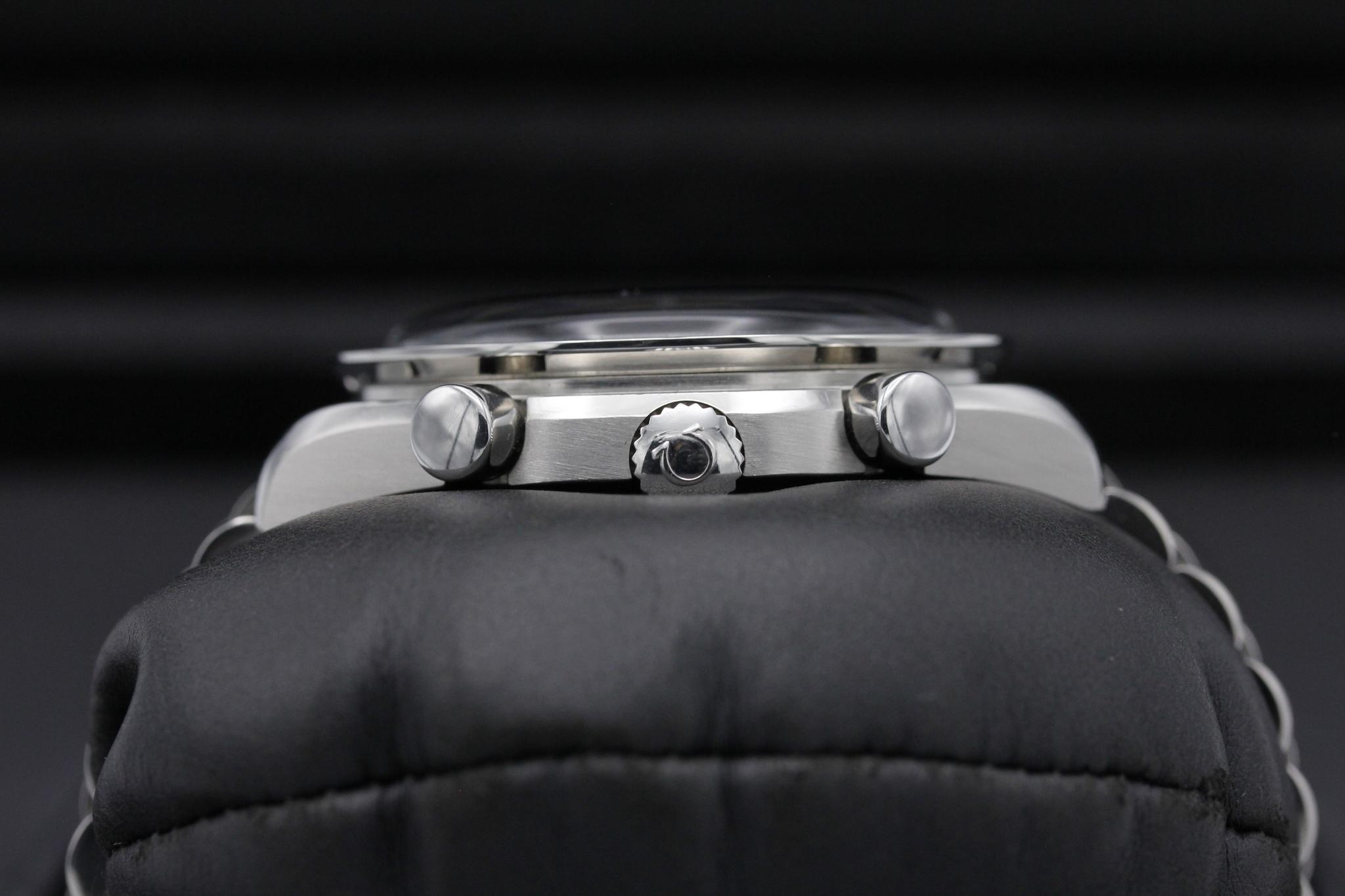 Watch Image 3