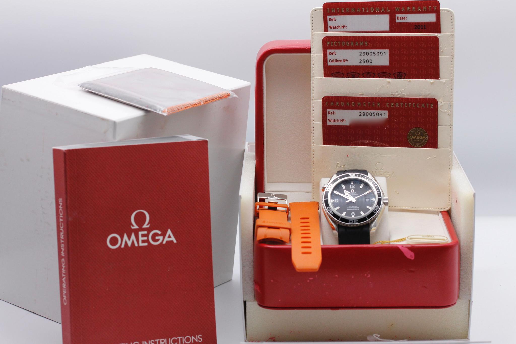 Watch Image 11