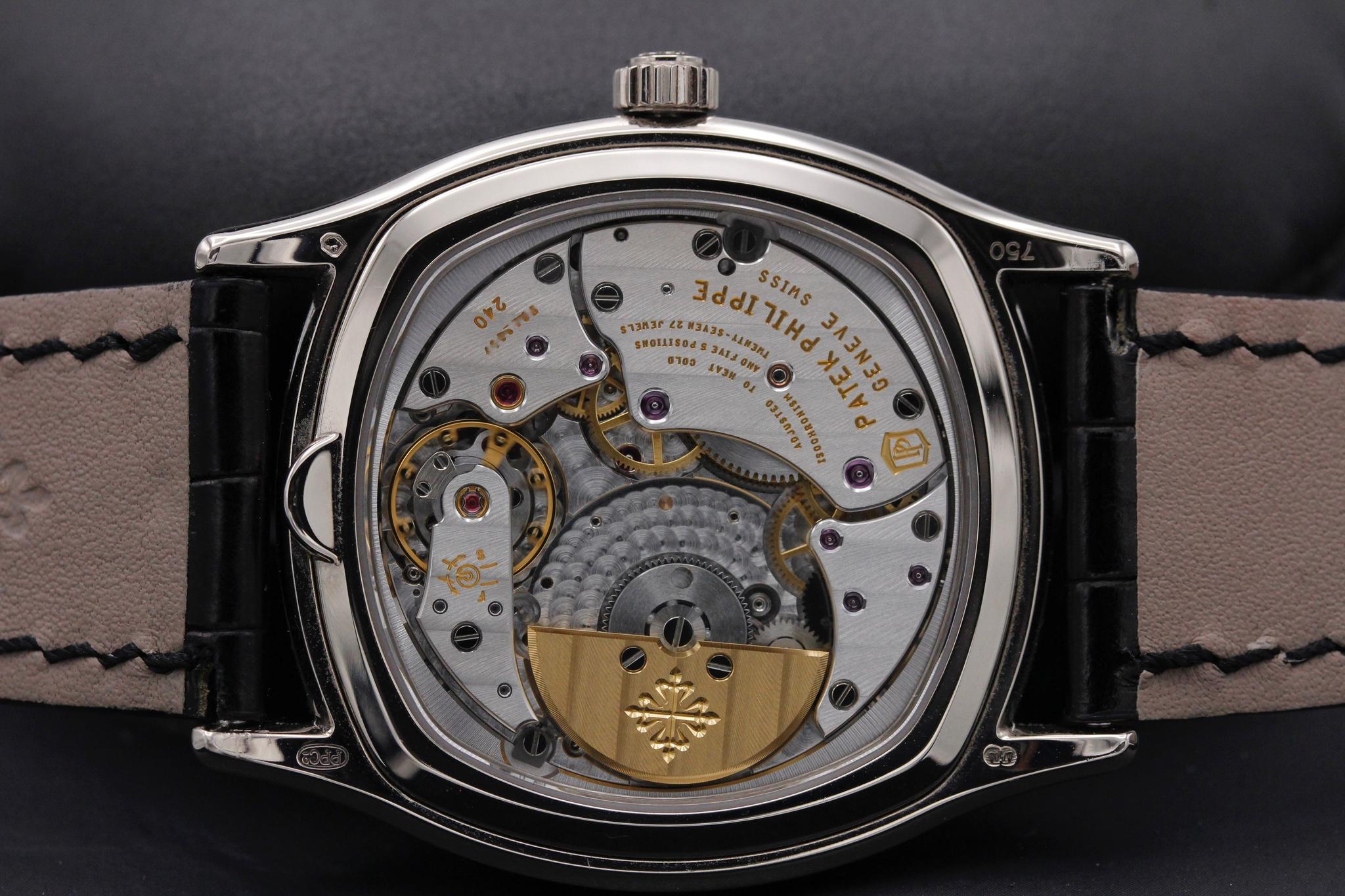 Watch Image 7