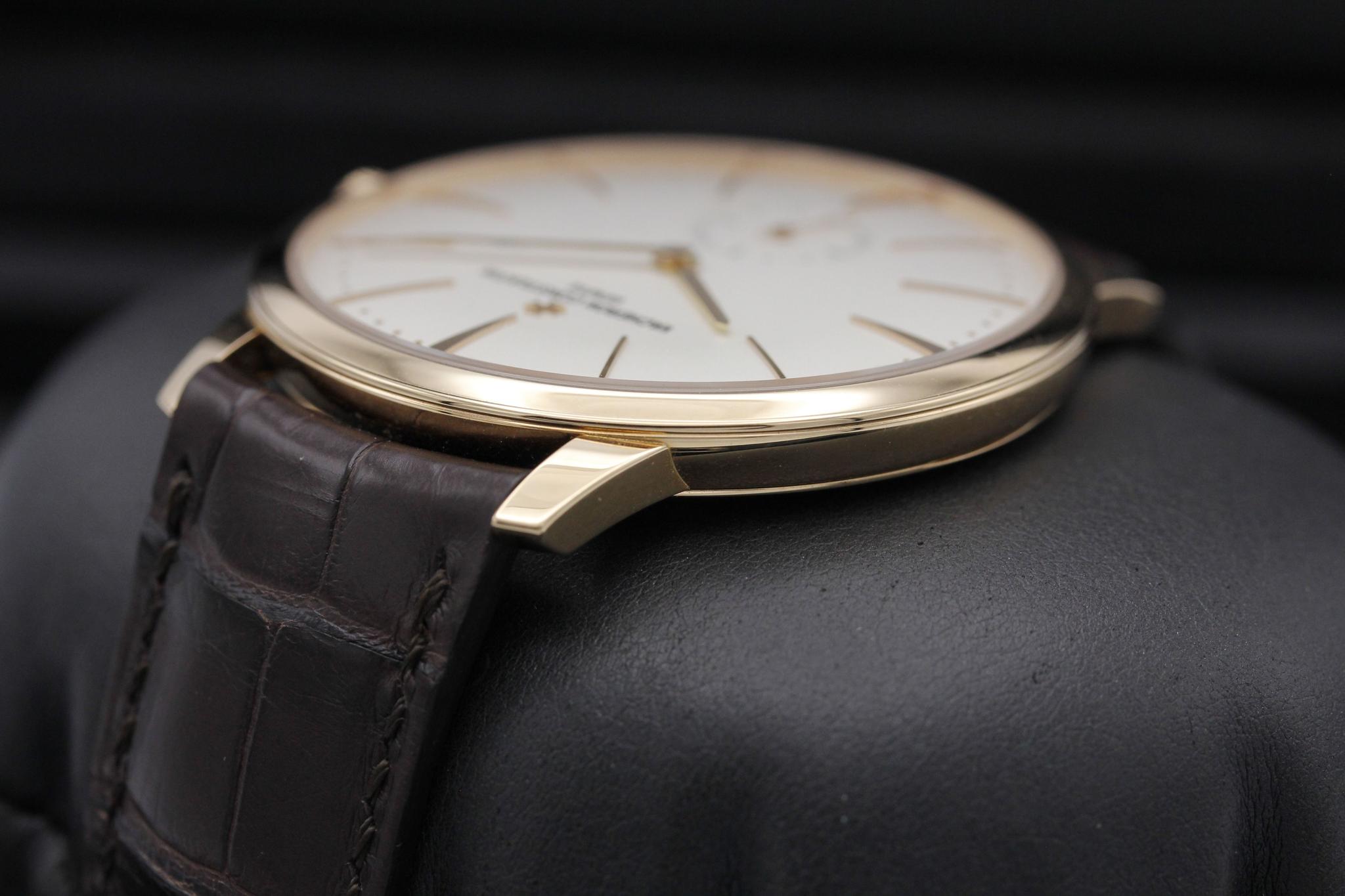 Watch Image 5