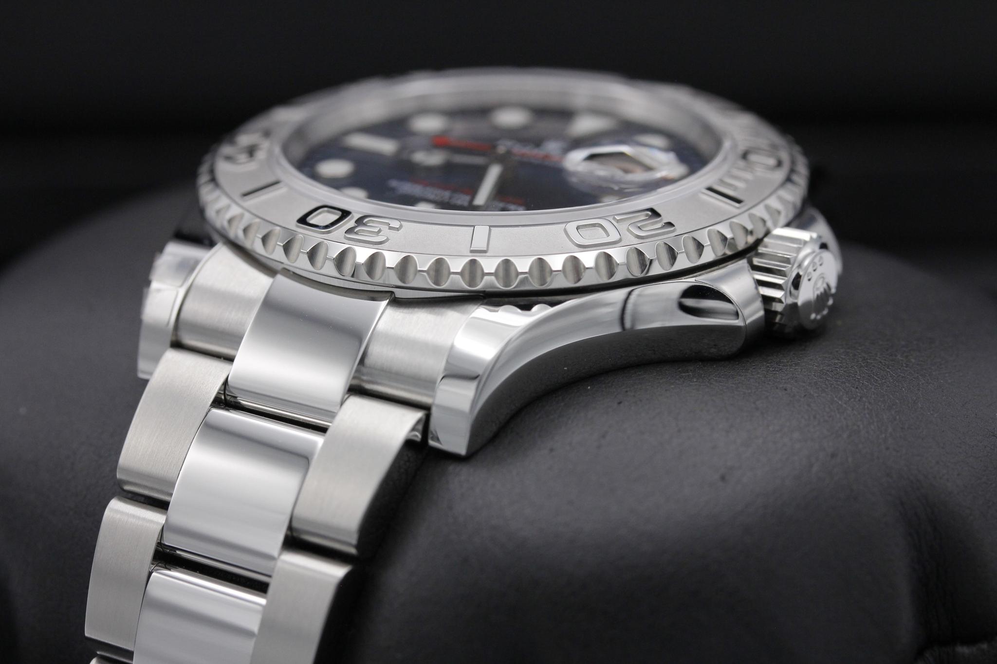 Watch Image 2